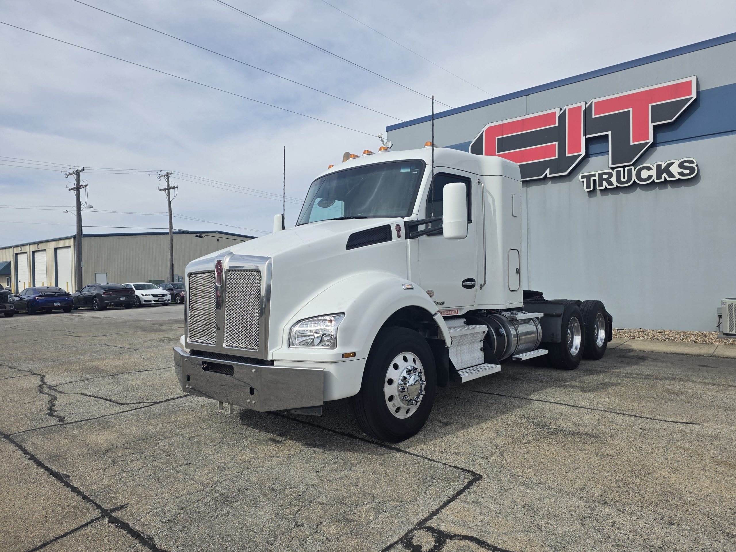 2020 KENWORTH T880 2020 KENWORTH T880 - image 1 of 6