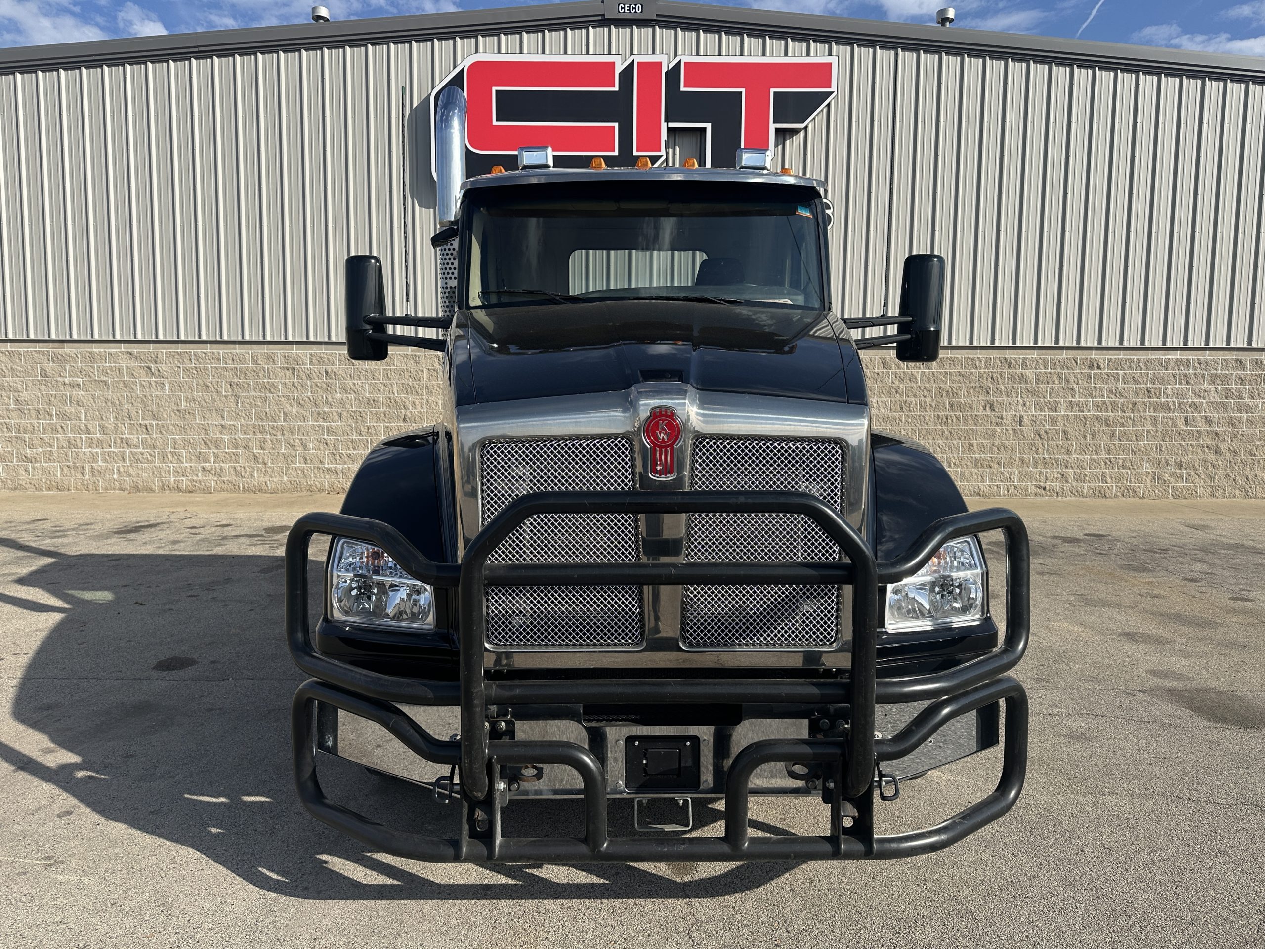 2020 KENWORTH T880 - image 6 of 6