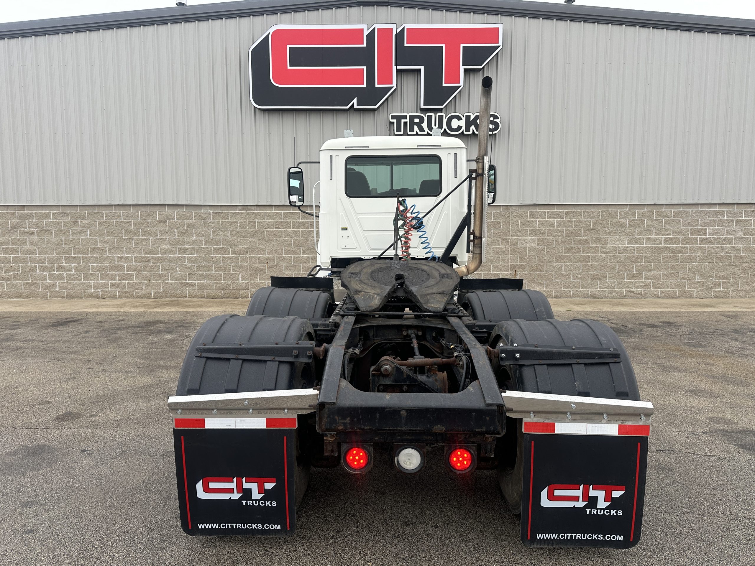 2011 MACK PINNACLE - image 6 of 6