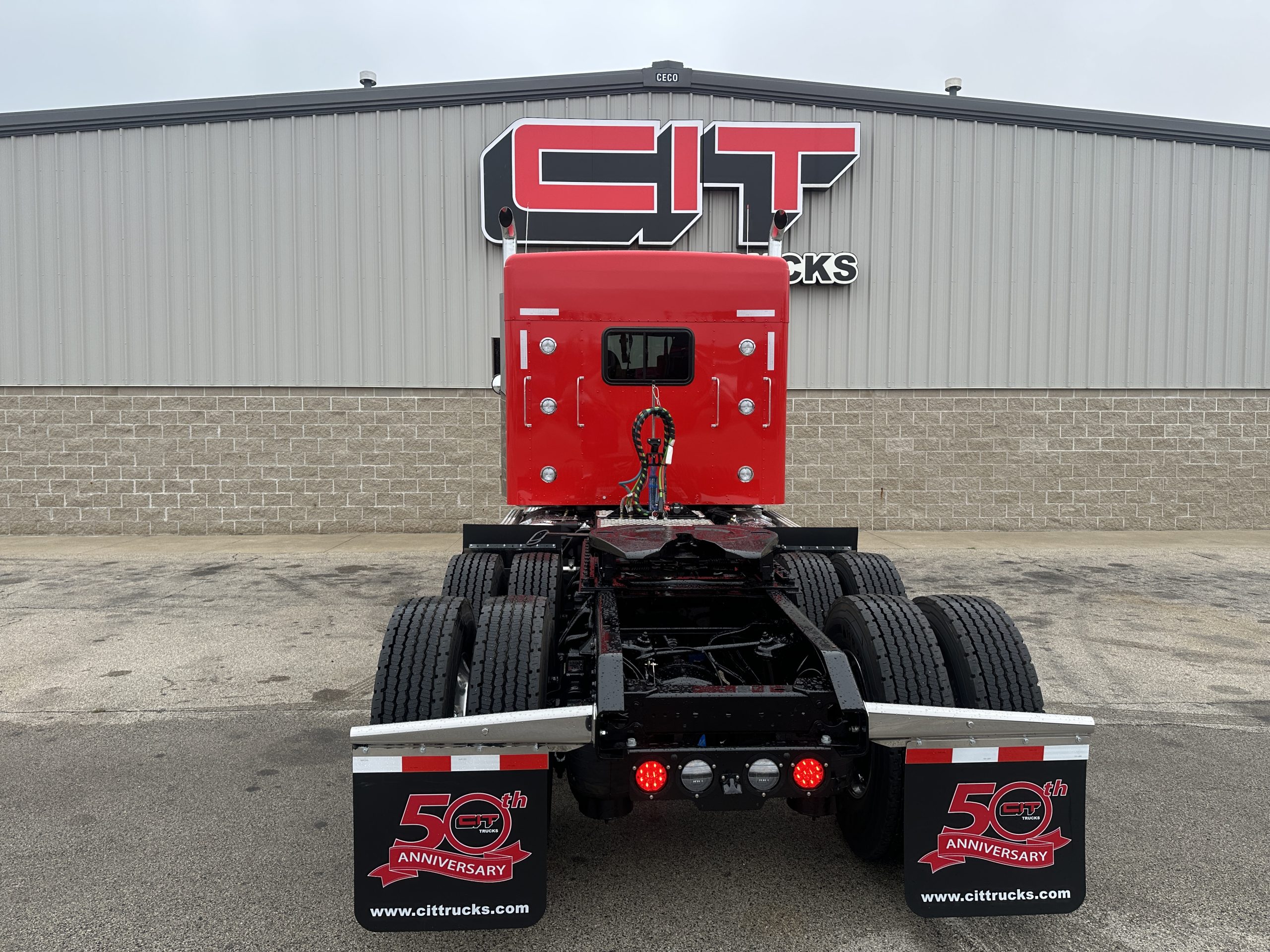 2026 KENWORTH W900L - image 6 of 6
