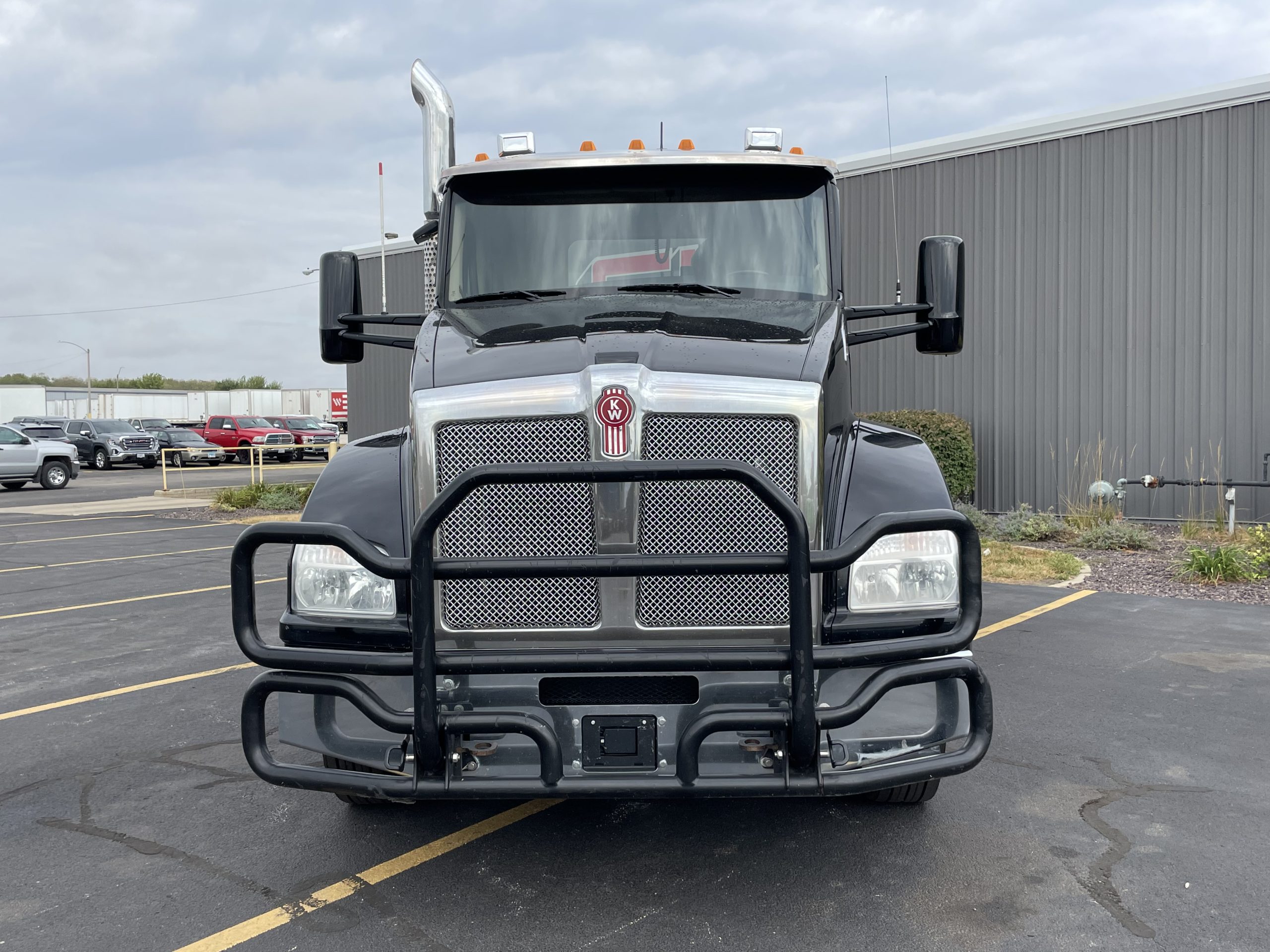 2020 KENWORTH T880 - image 3 of 6