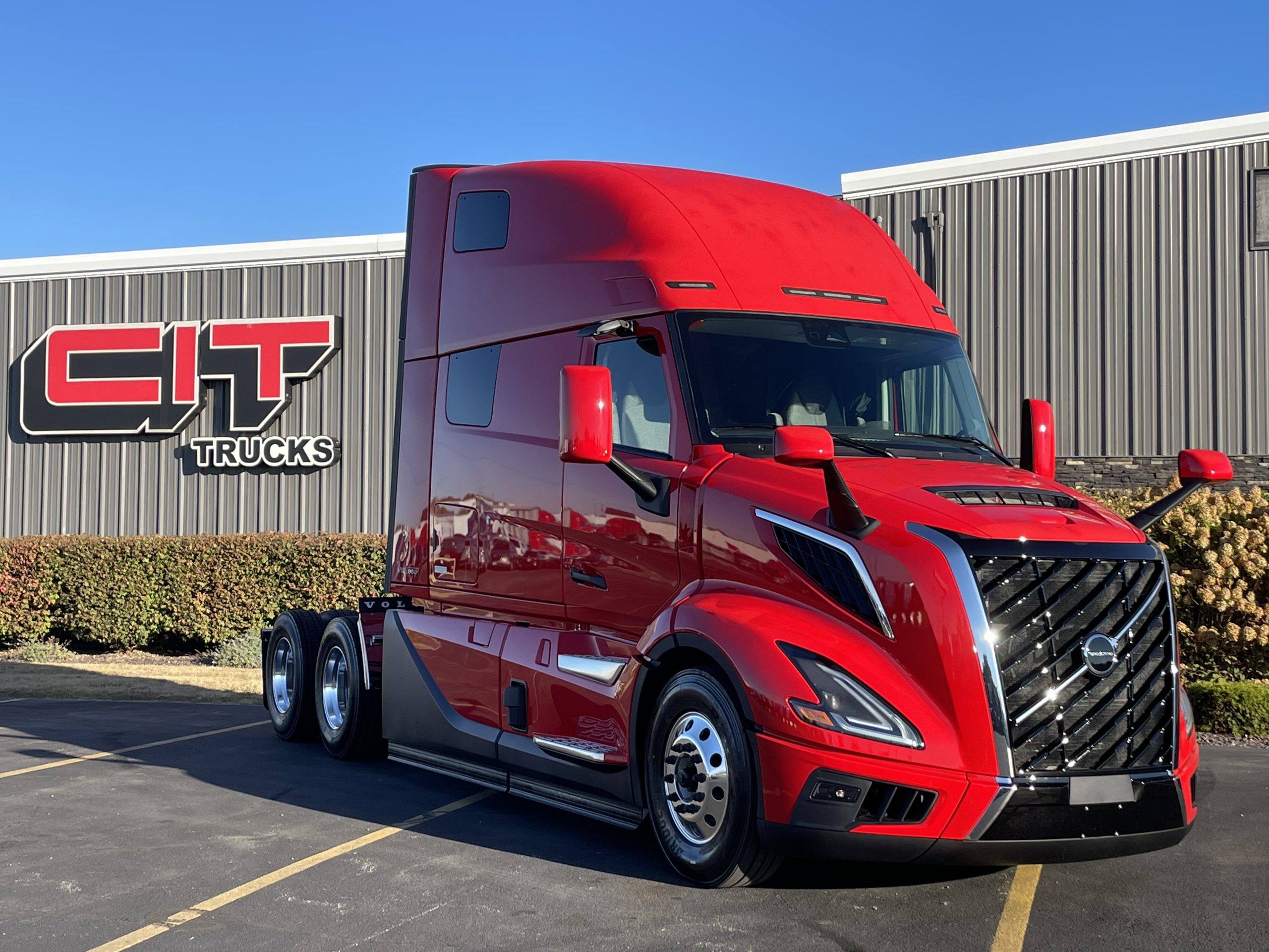 2026 VOLVO VNL860 - image 3 of 6