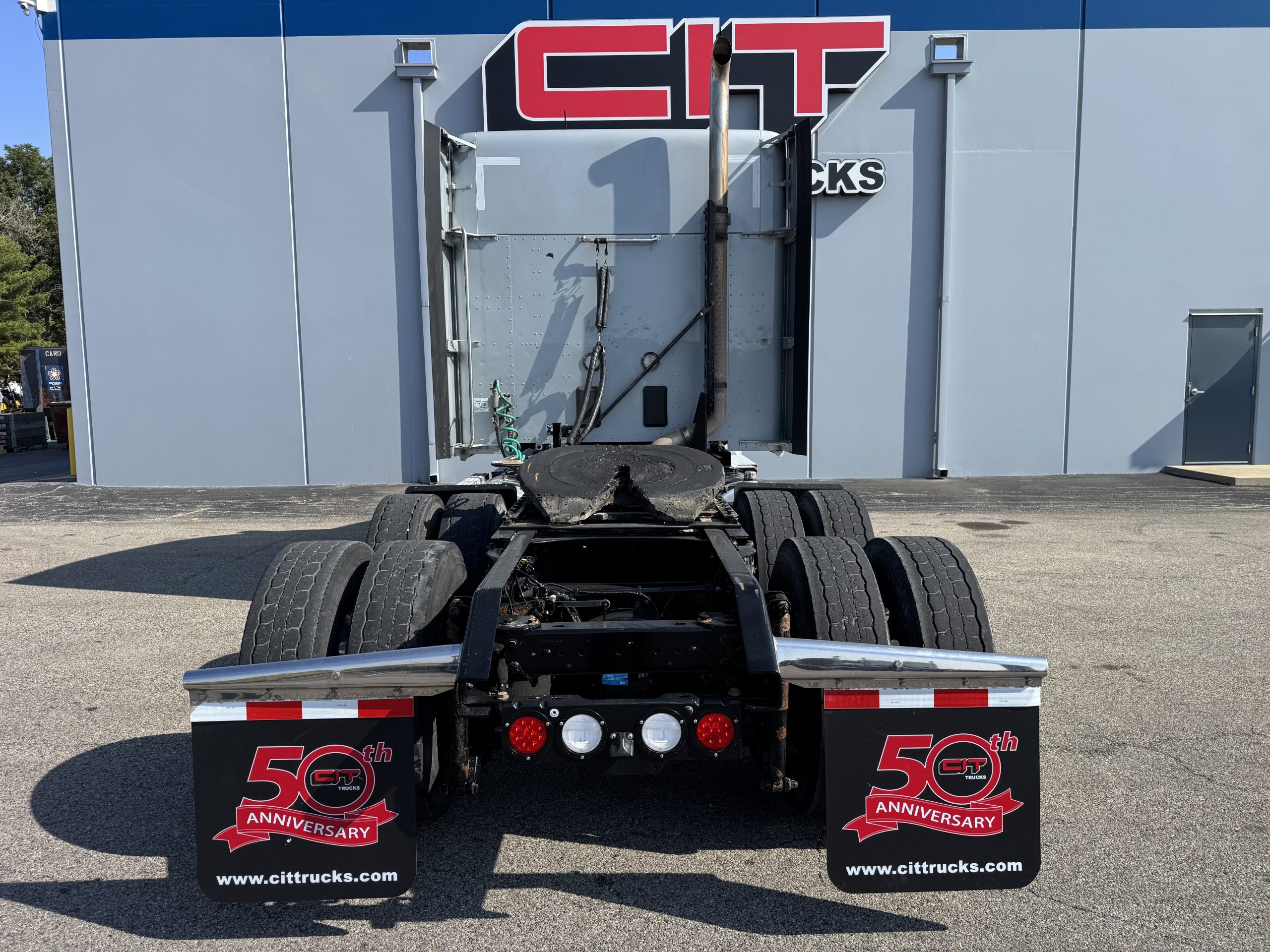 2021 KENWORTH T680 - image 5 of 6