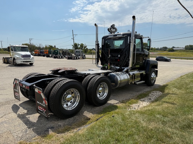 2026 MACK PINNACLE - image 6 of 6