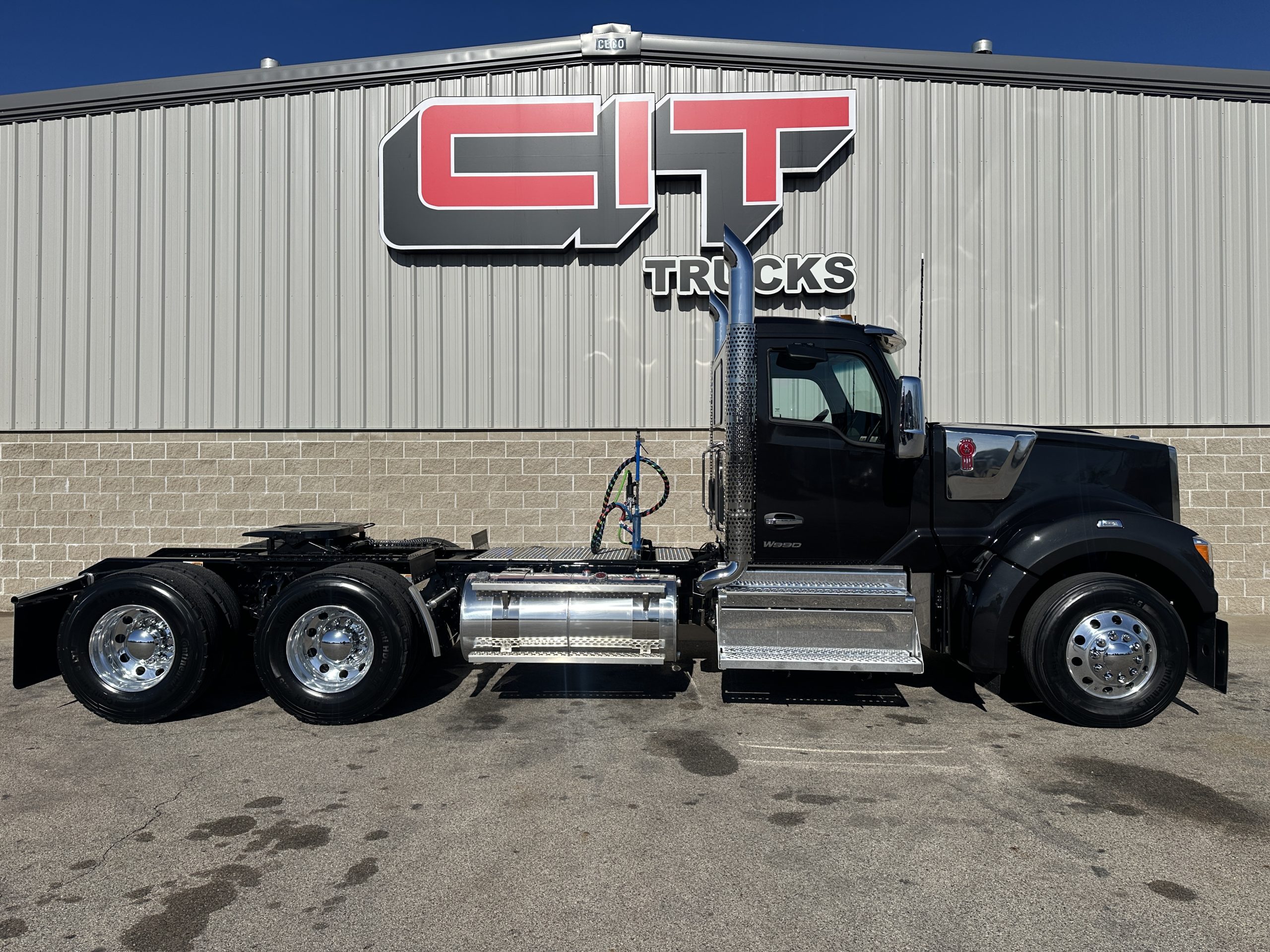 2026 KENWORTH W990 2026 KENWORTH W990 - image 4 of 6