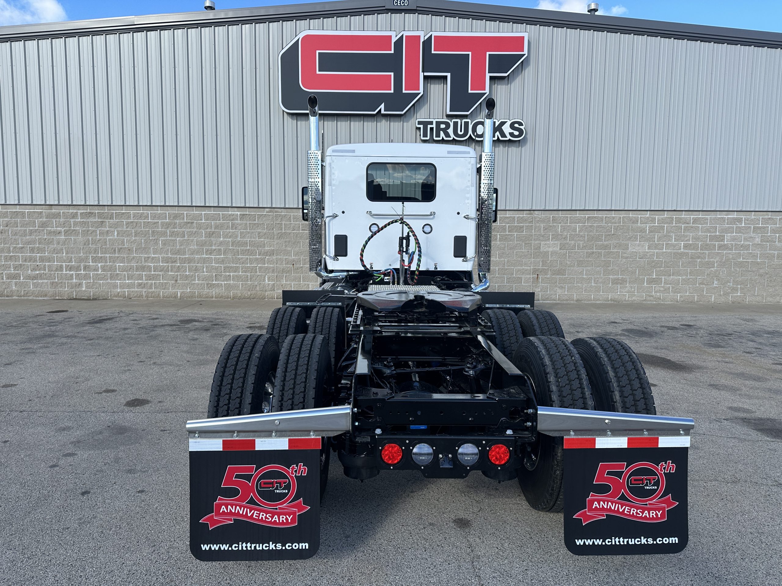 2026 KENWORTH T680 2026 KENWORTH T680 - image 5 of 6