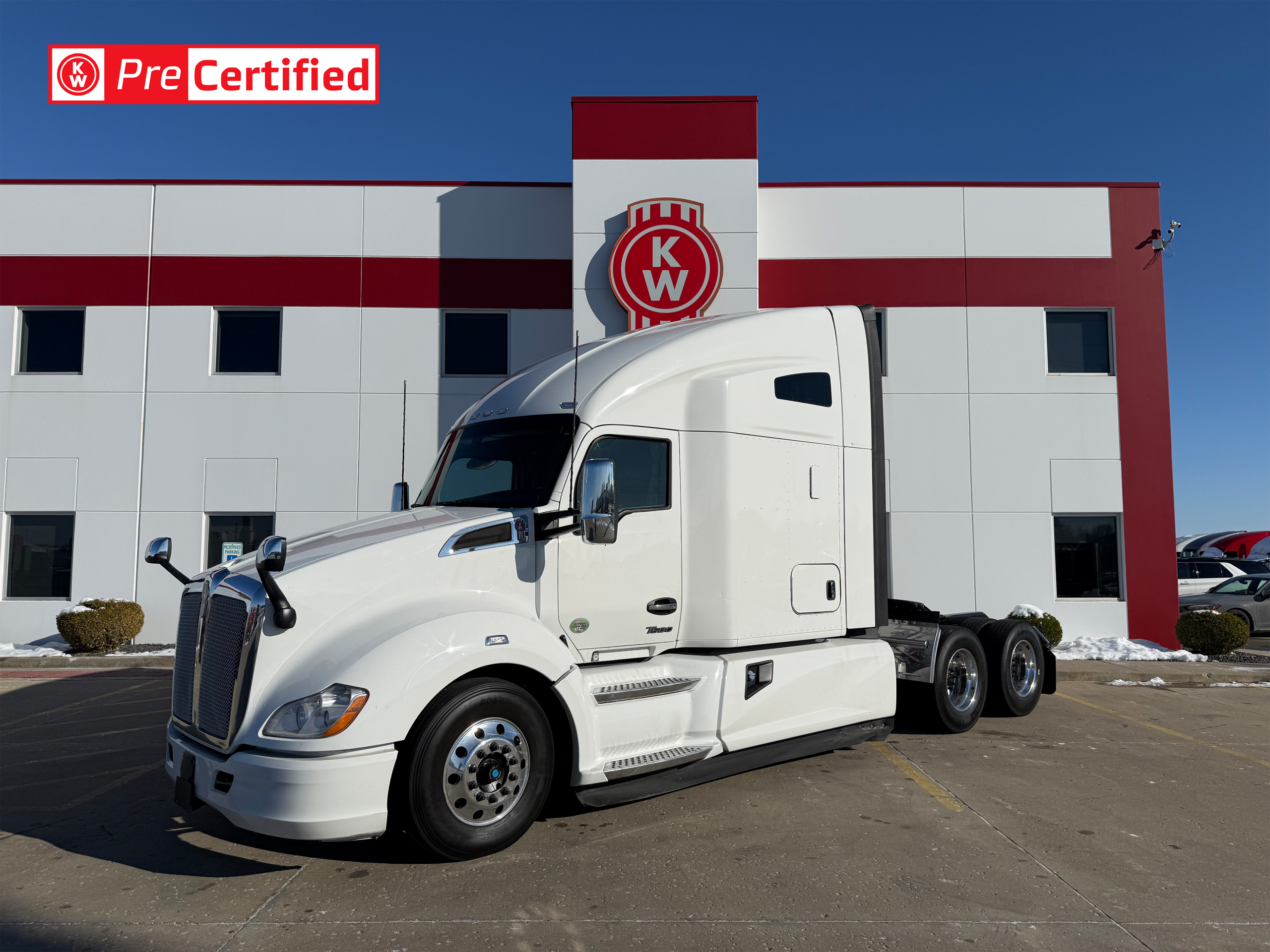 2022 KENWORTH T680 2022 KENWORTH T680 - image 1 of 6