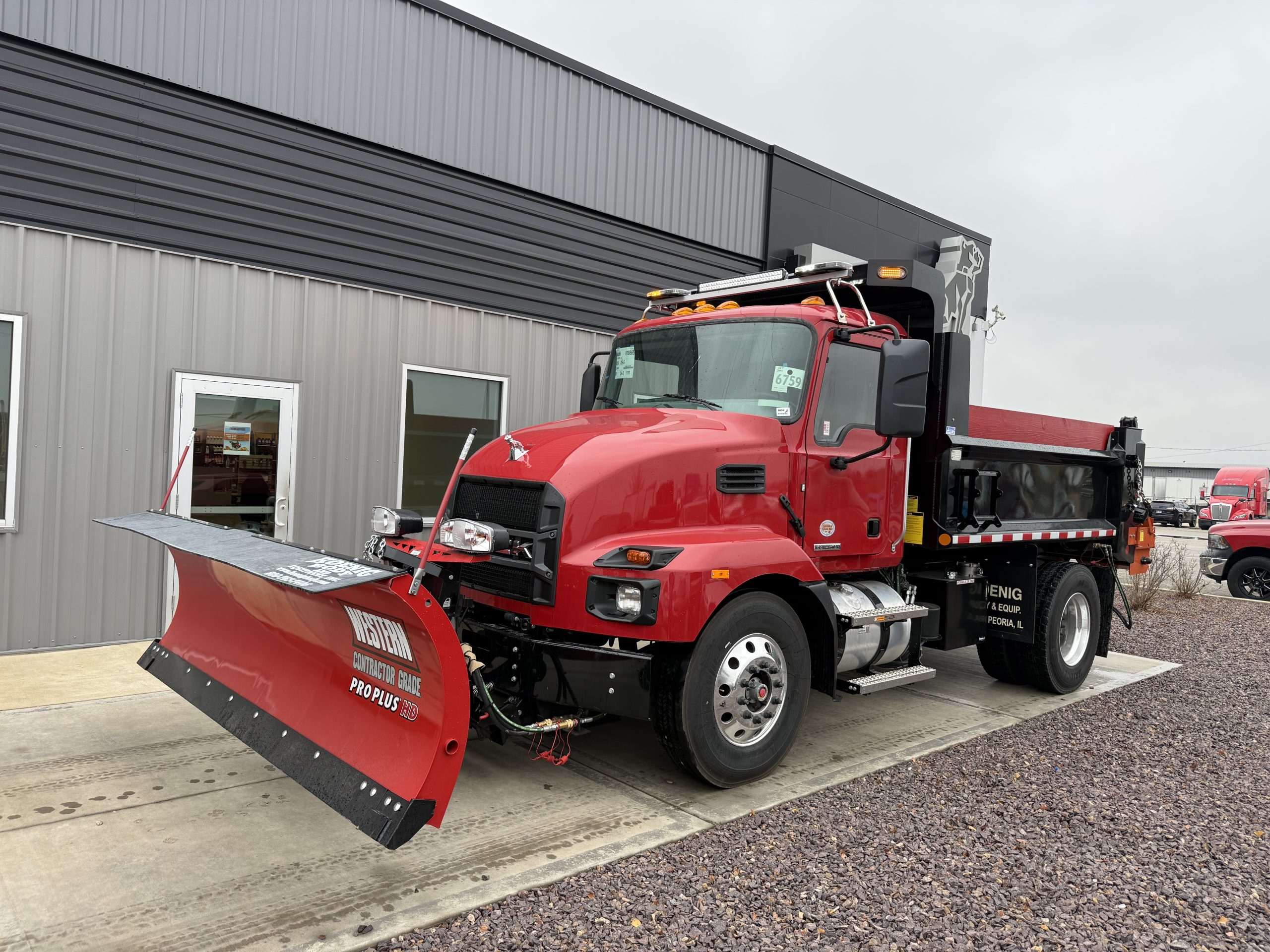 2026 MACK MD6 - image 1 of 6