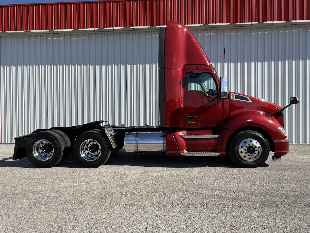 2022 KENWORTH T680 2022 KENWORTH T680 - image 4 of 6