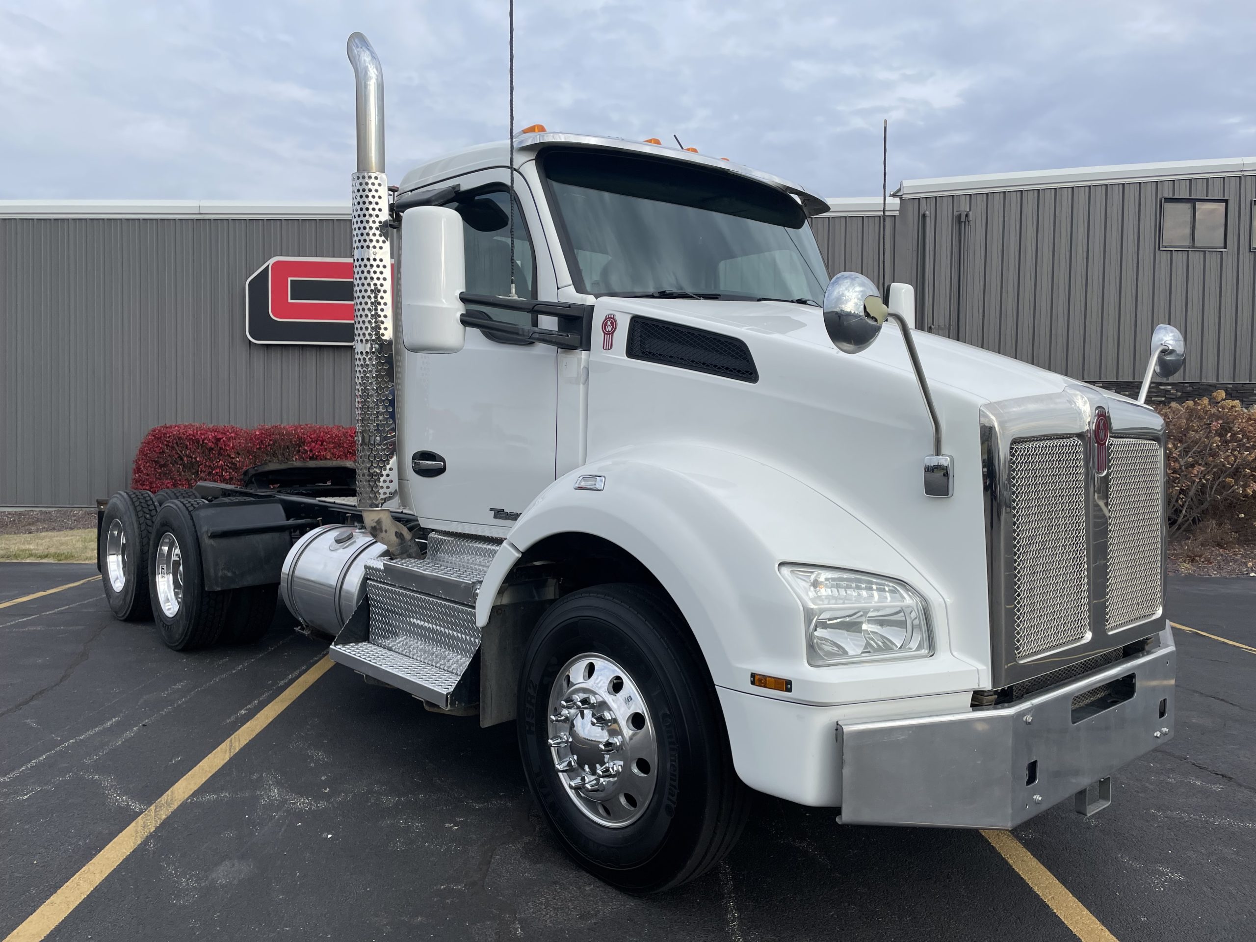 2020 KENWORTH T880 2020 KENWORTH T880 - image 4 of 6