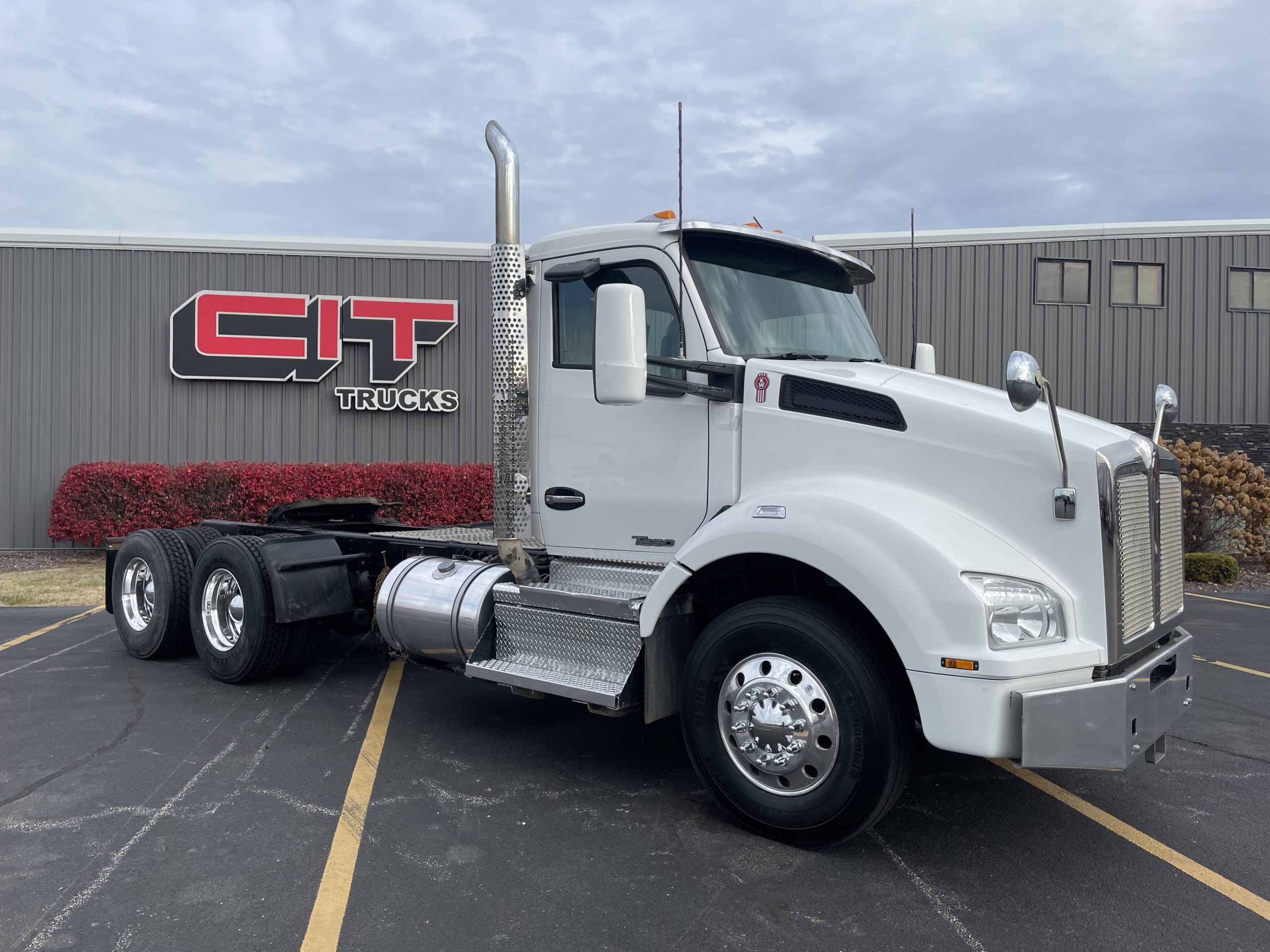 2020 KENWORTH T880 2020 KENWORTH T880 - image 5 of 6