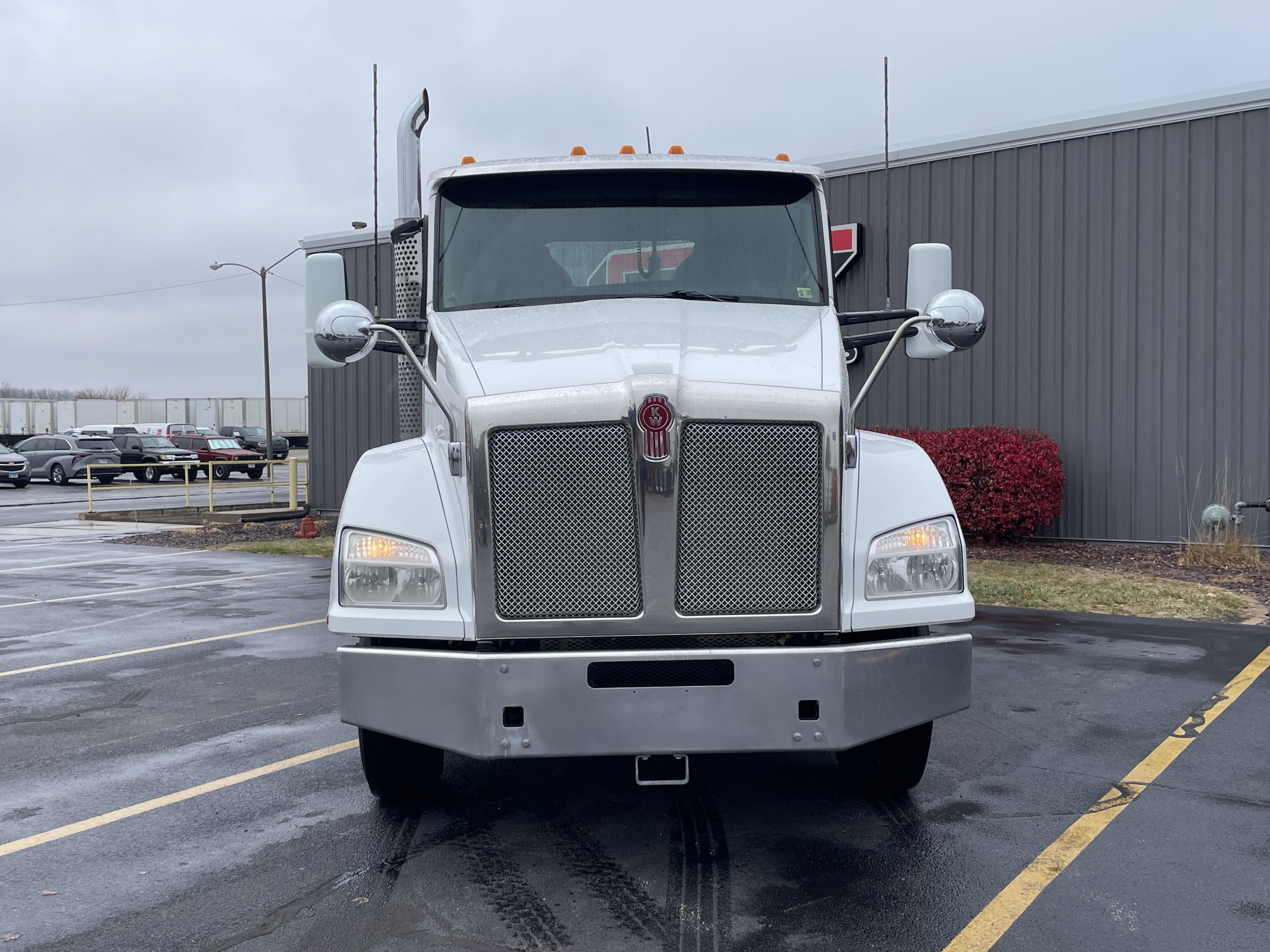 2020 KENWORTH T880 2020 KENWORTH T880 - image 2 of 6