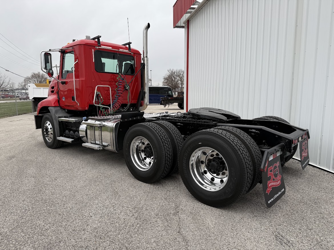2016 MACK CXU 2016 MACK CXU - image 5 of 6