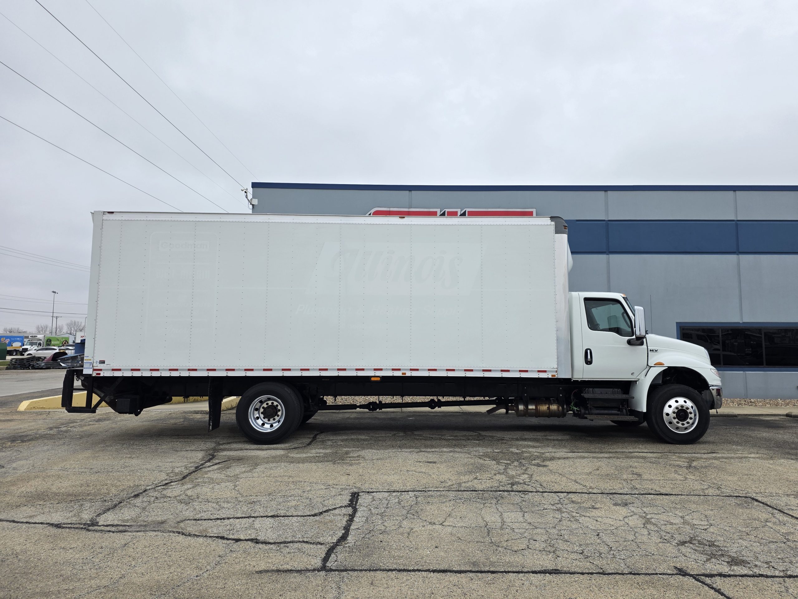 2020 INTERNATIONAL MV607 2020 INTERNATIONAL MV607 - image 4 of 6