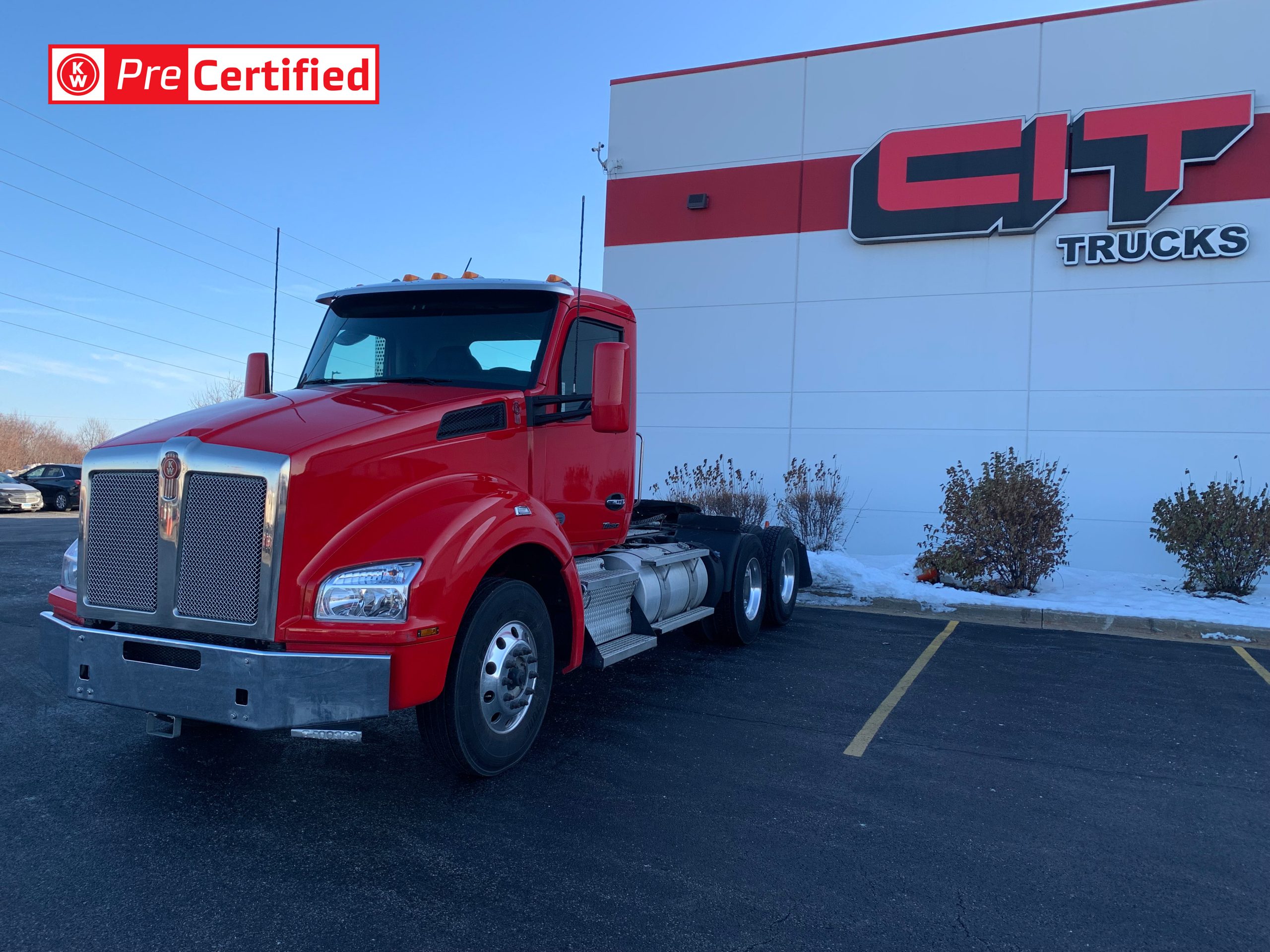 2024 Kenworth T880 2024 Kenworth T880 - image 1 of 6