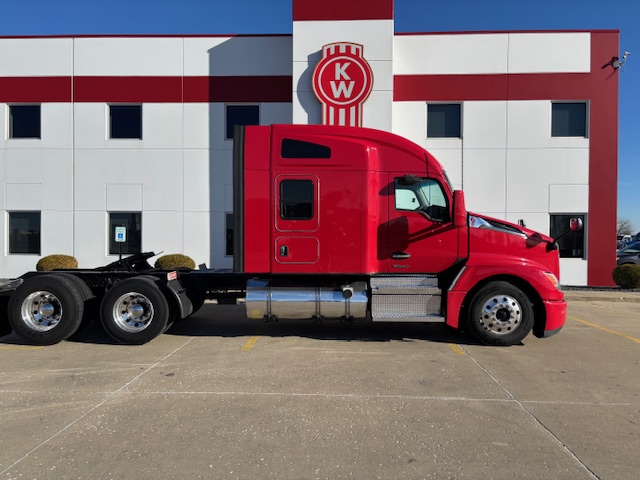 2023 KENWORTH T680 2023 KENWORTH T680 - image 4 of 6