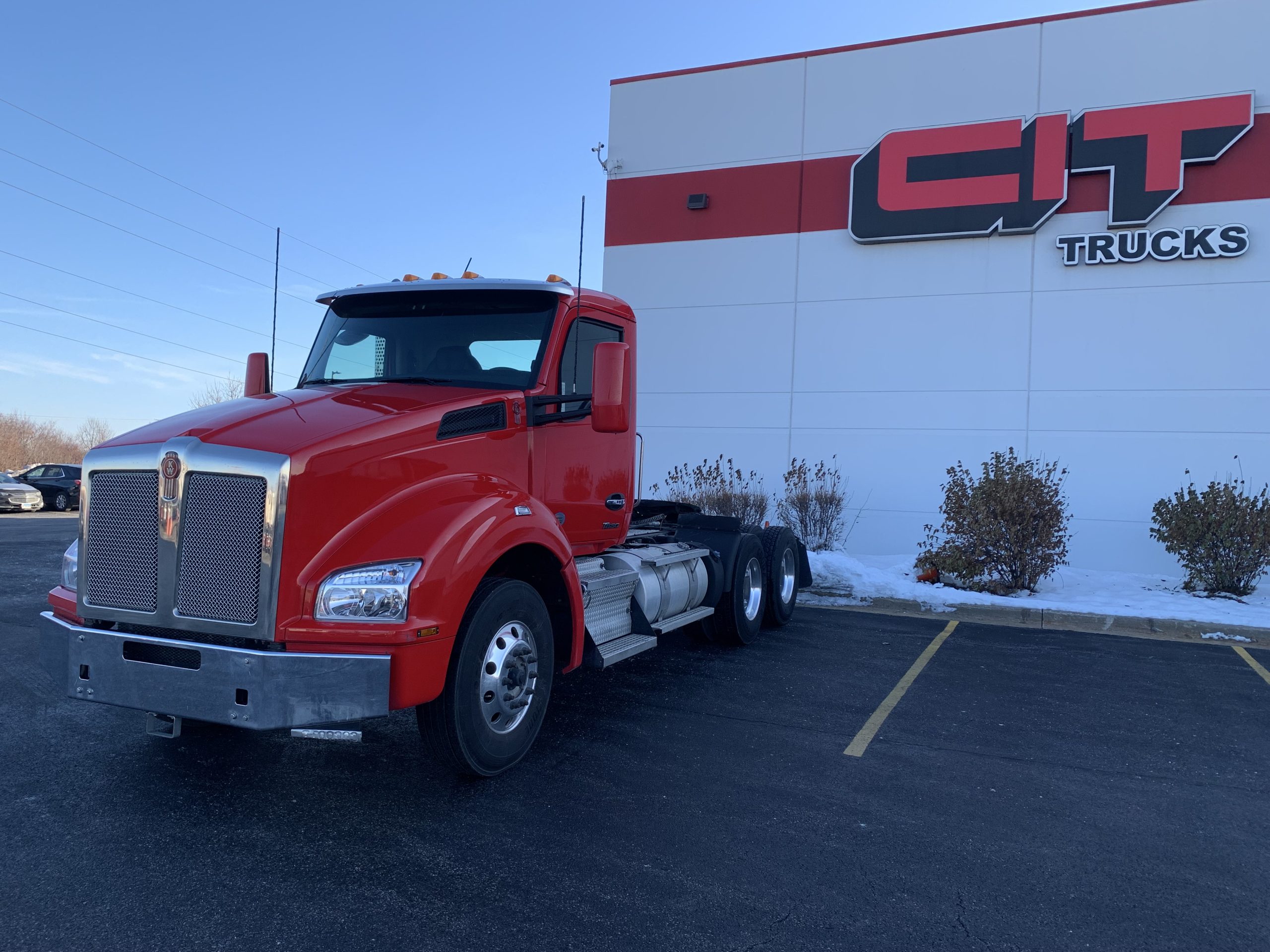 2024 Kenworth T880 2024 Kenworth T880 - image 3 of 6