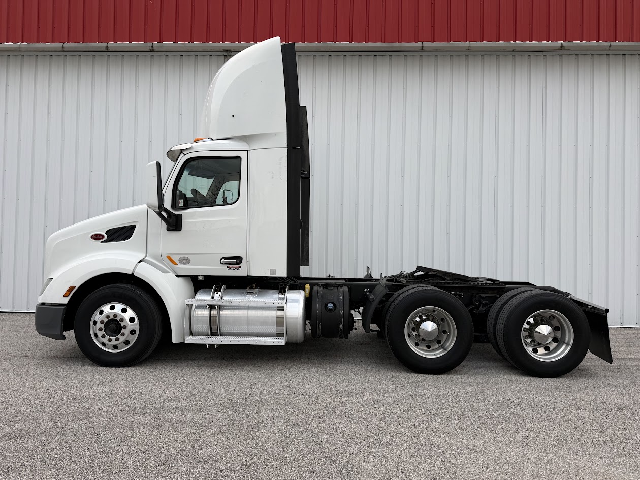2019 PETERBILT 579 2019 PETERBILT 579 - image 6 of 6