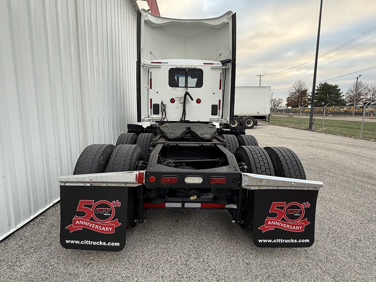 2019 PETERBILT 579 2019 PETERBILT 579 - image 5 of 6