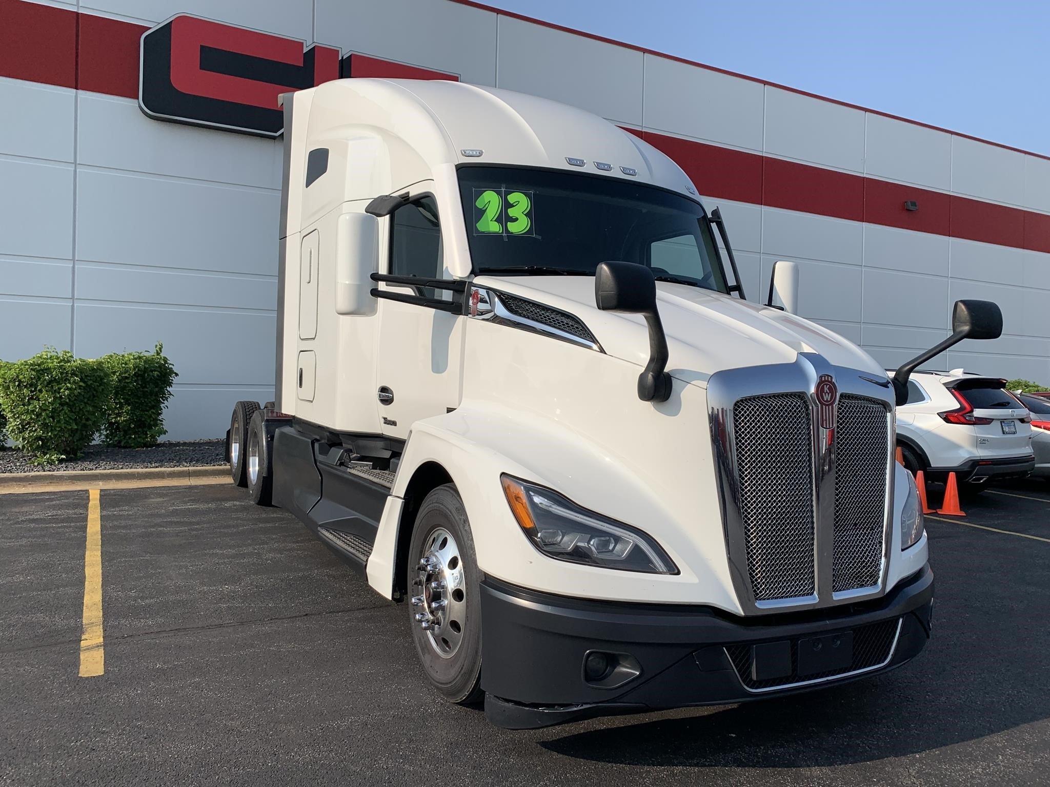 2023 Kenworth T680 - image 3