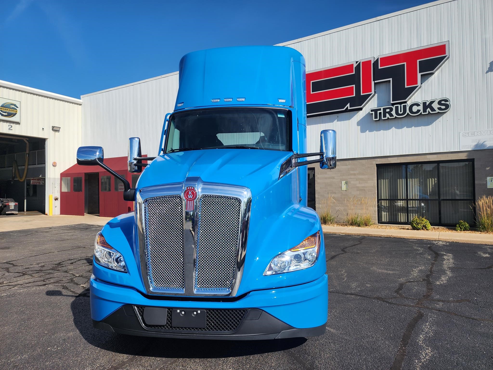 2026 Kenworth T680 - image 3