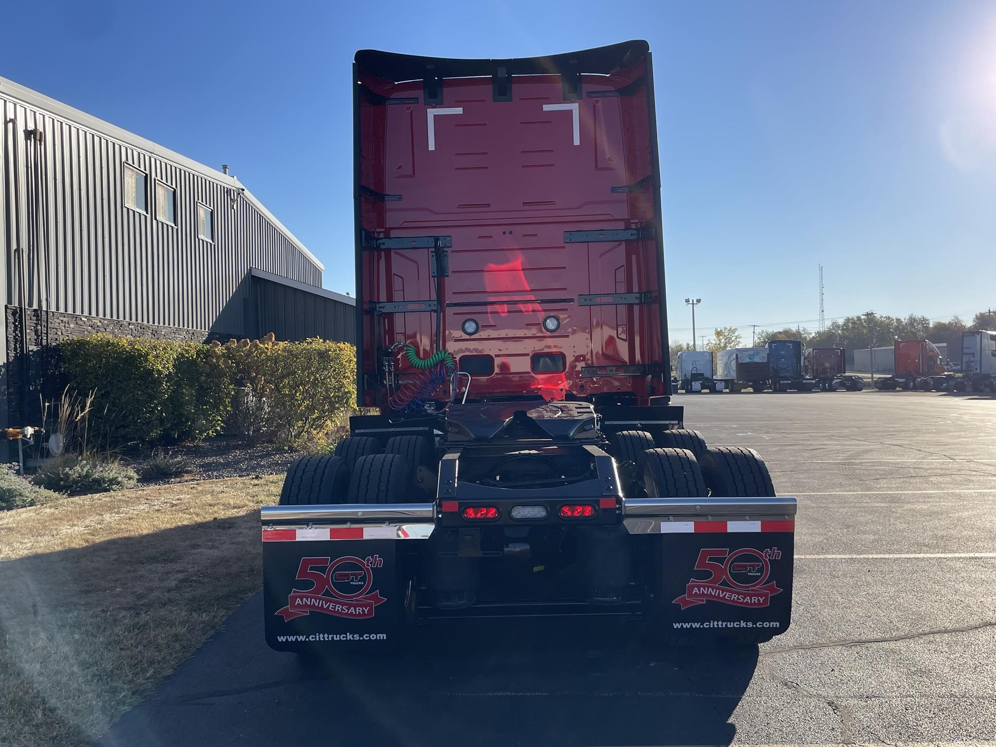 2026 Volvo - image 6