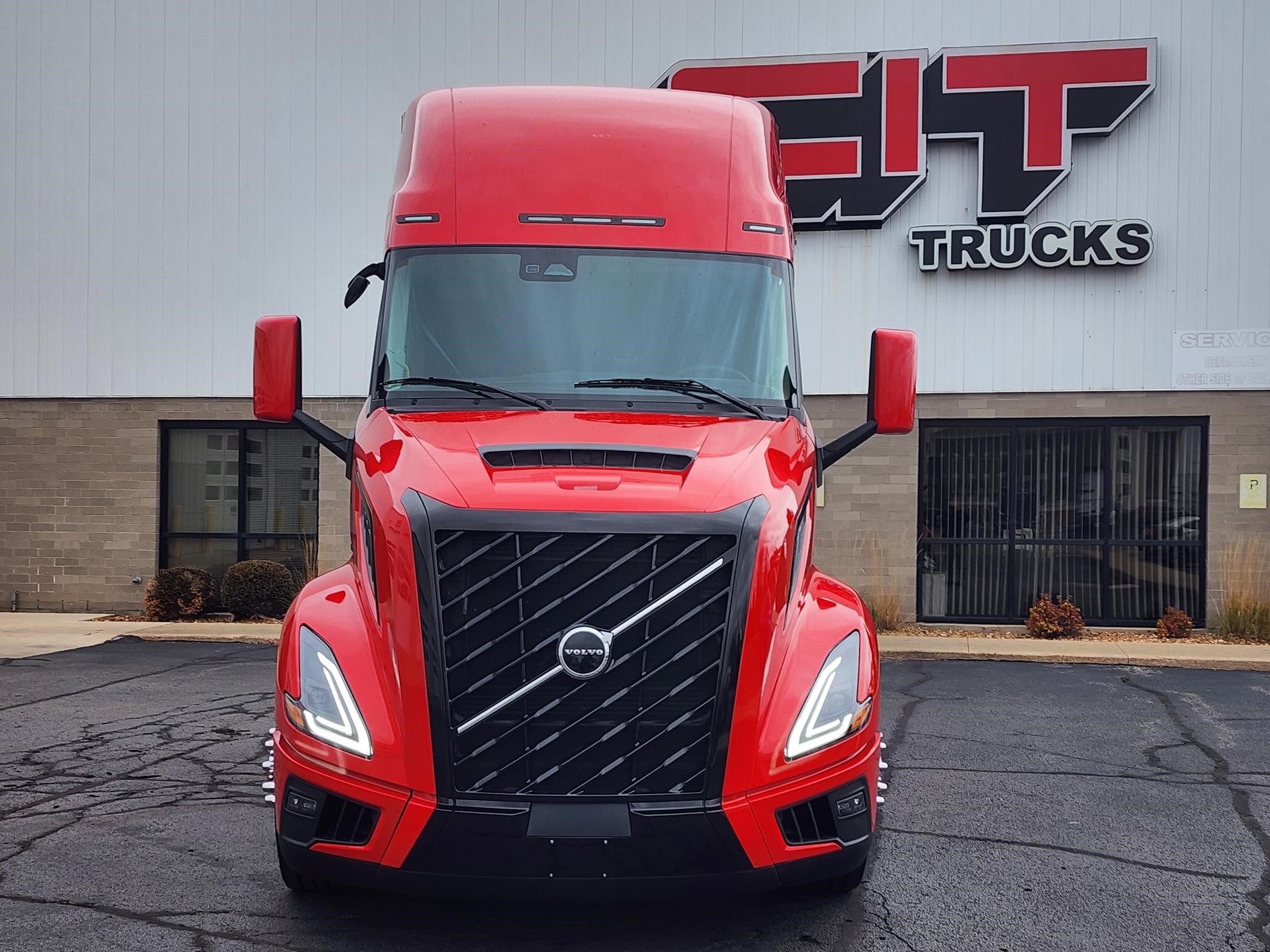 2026 VOLVO VNL64T860 - image 2 of 6