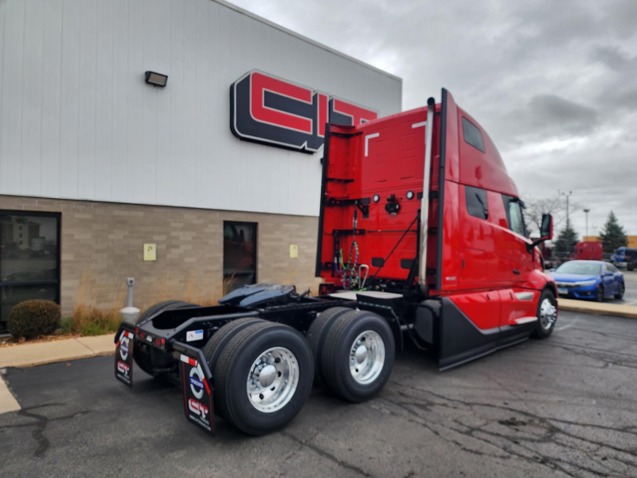 2026 VOLVO VNL64T860 - image 6 of 6