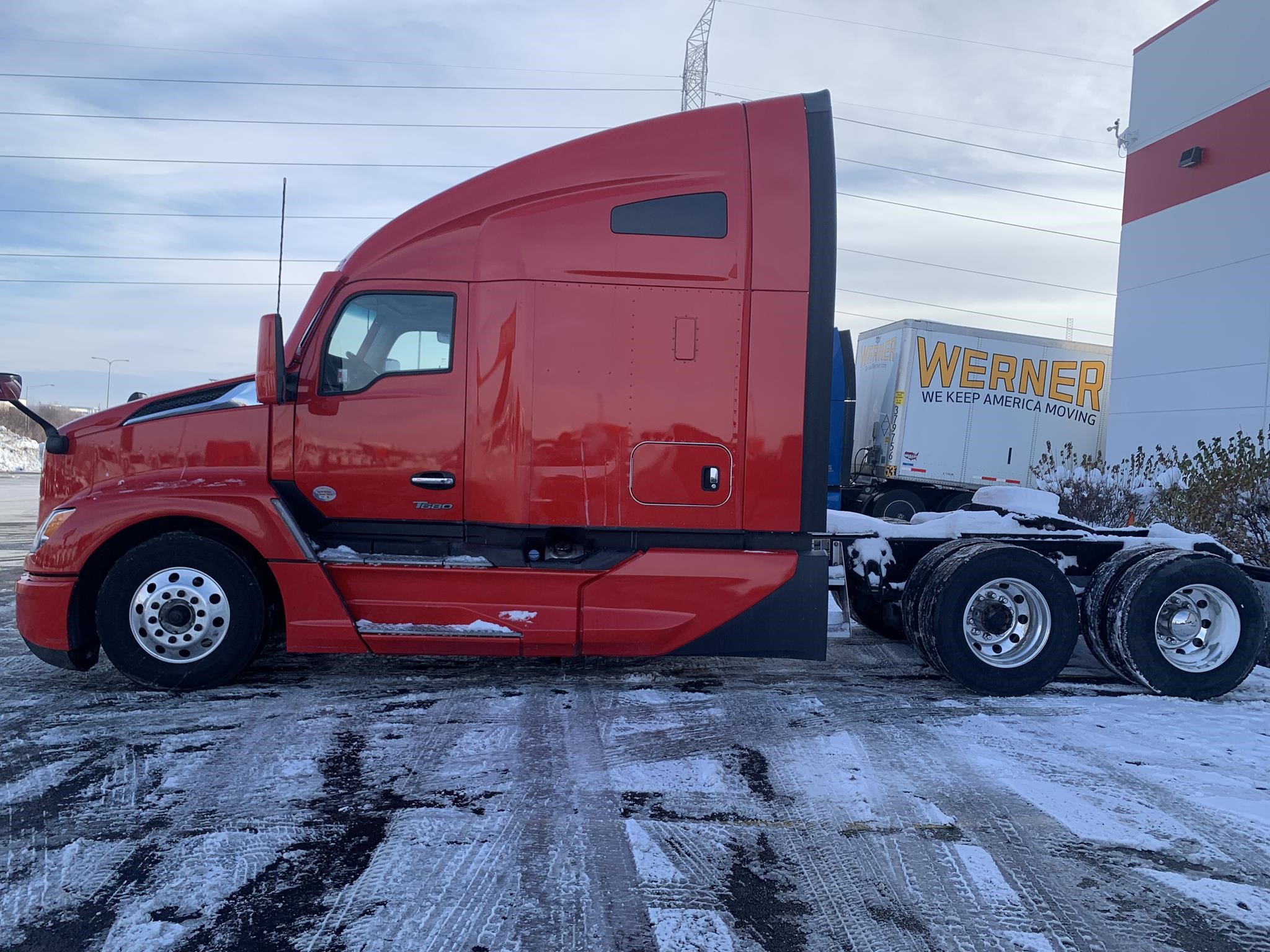 2023 KENWORTH T680 - image 5 of 6