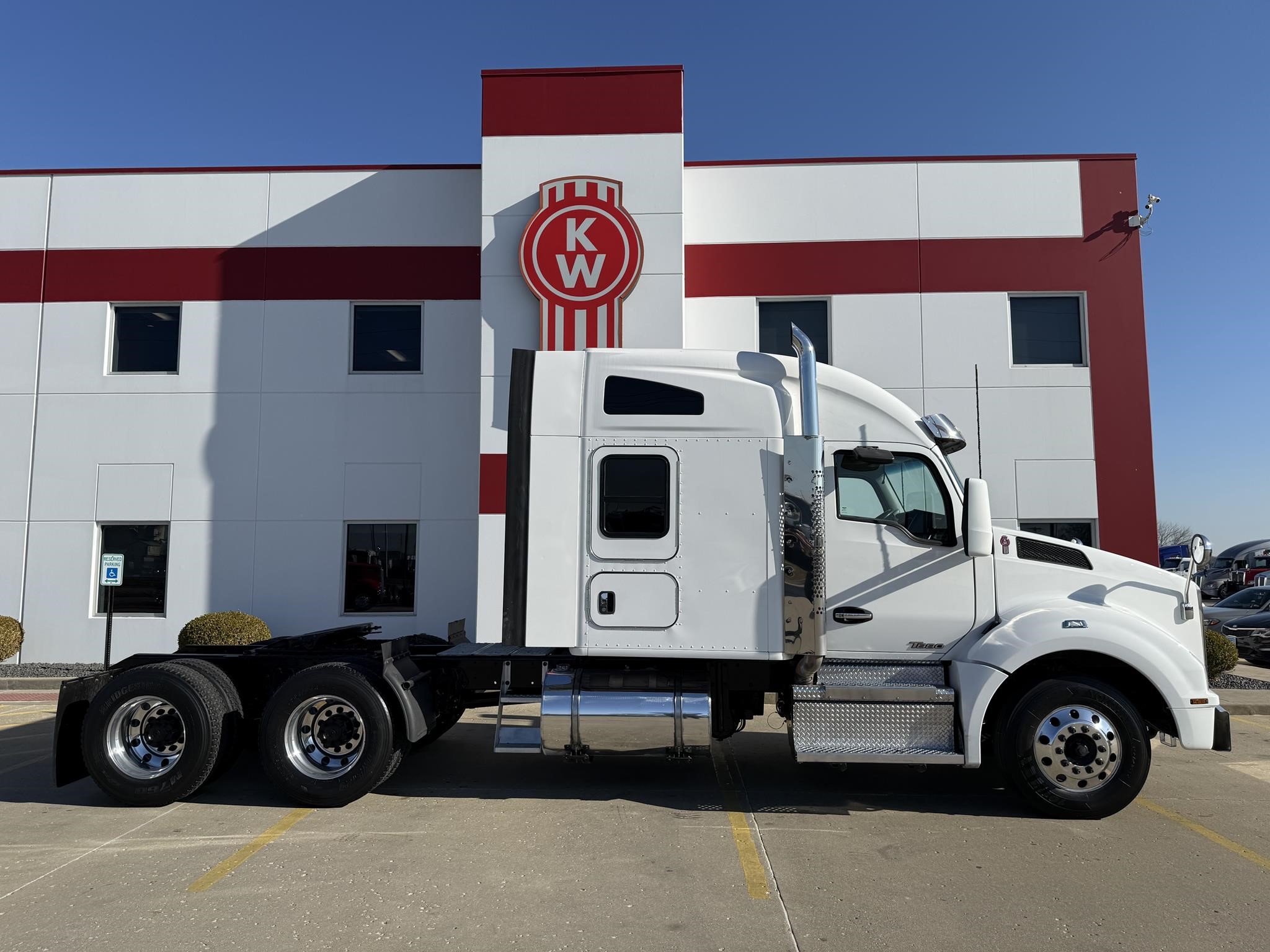 2021 KENWORTH T880 - image 3 of 6