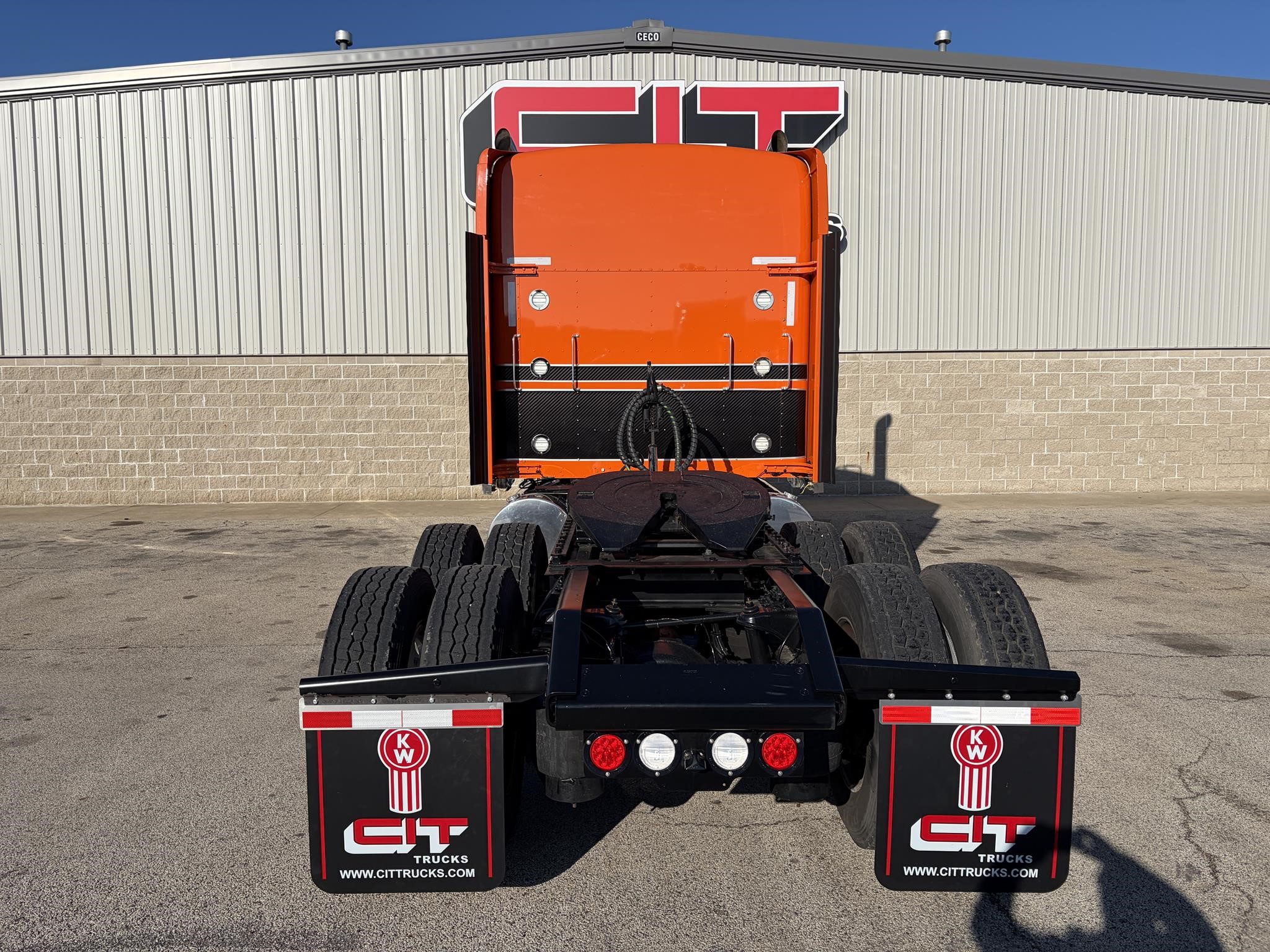 2023 KENWORTH W900L - image 6 of 6