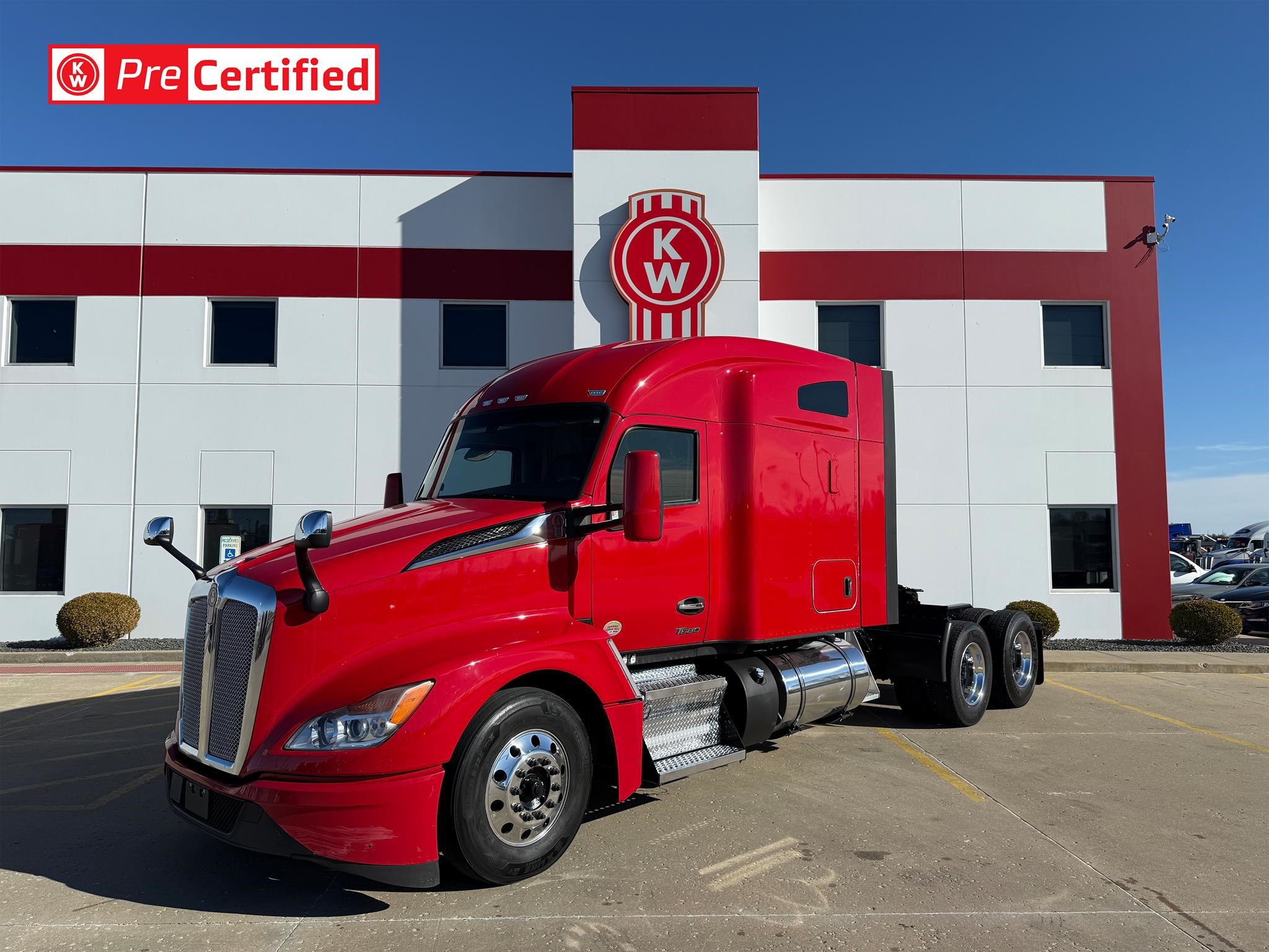 2022 KENWORTH T680 - image 1 of 6