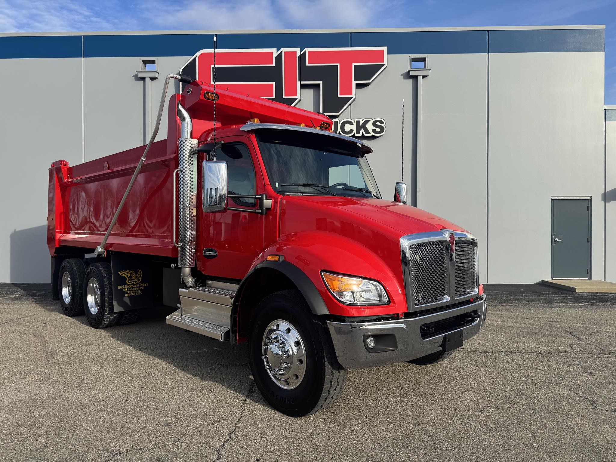 2026 Kenworth T480 - image 2