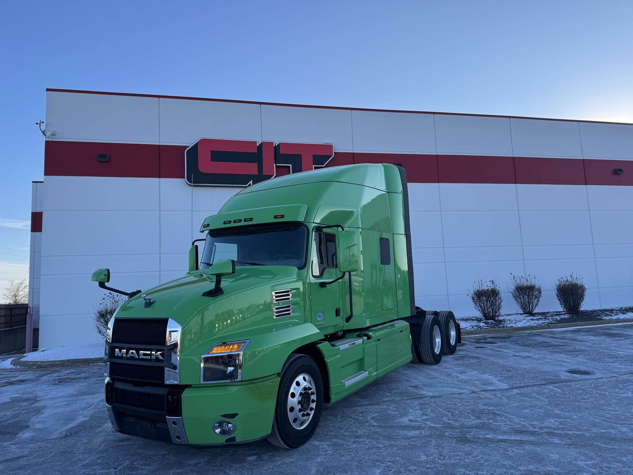 2023 MACK ANTHEM 64T - image 1 of 6