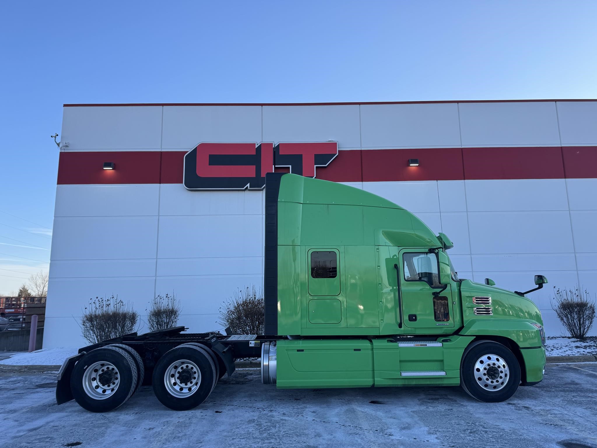 2023 MACK ANTHEM 64T - image 5 of 6