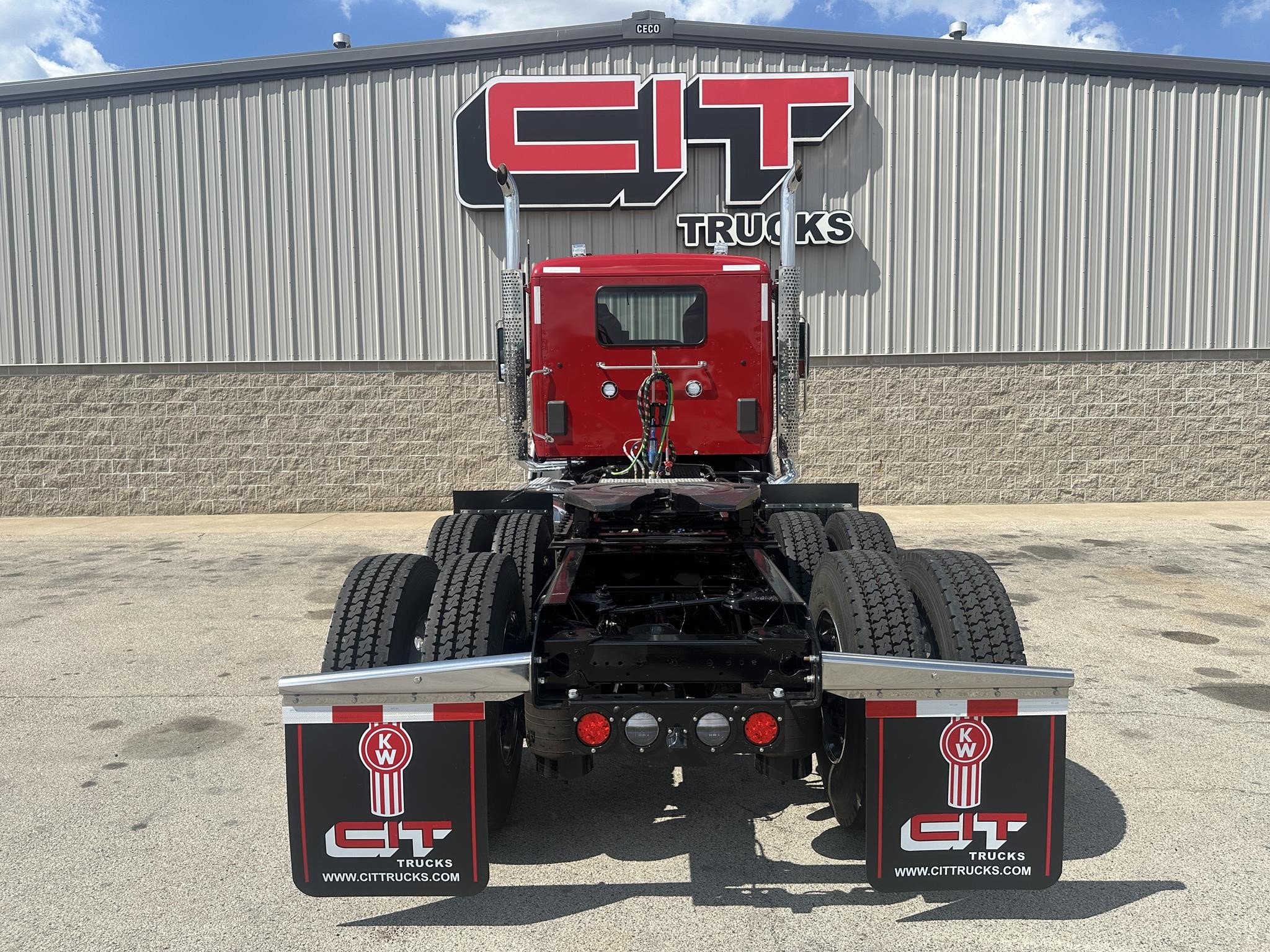 2026 Kenworth T680 - image 5