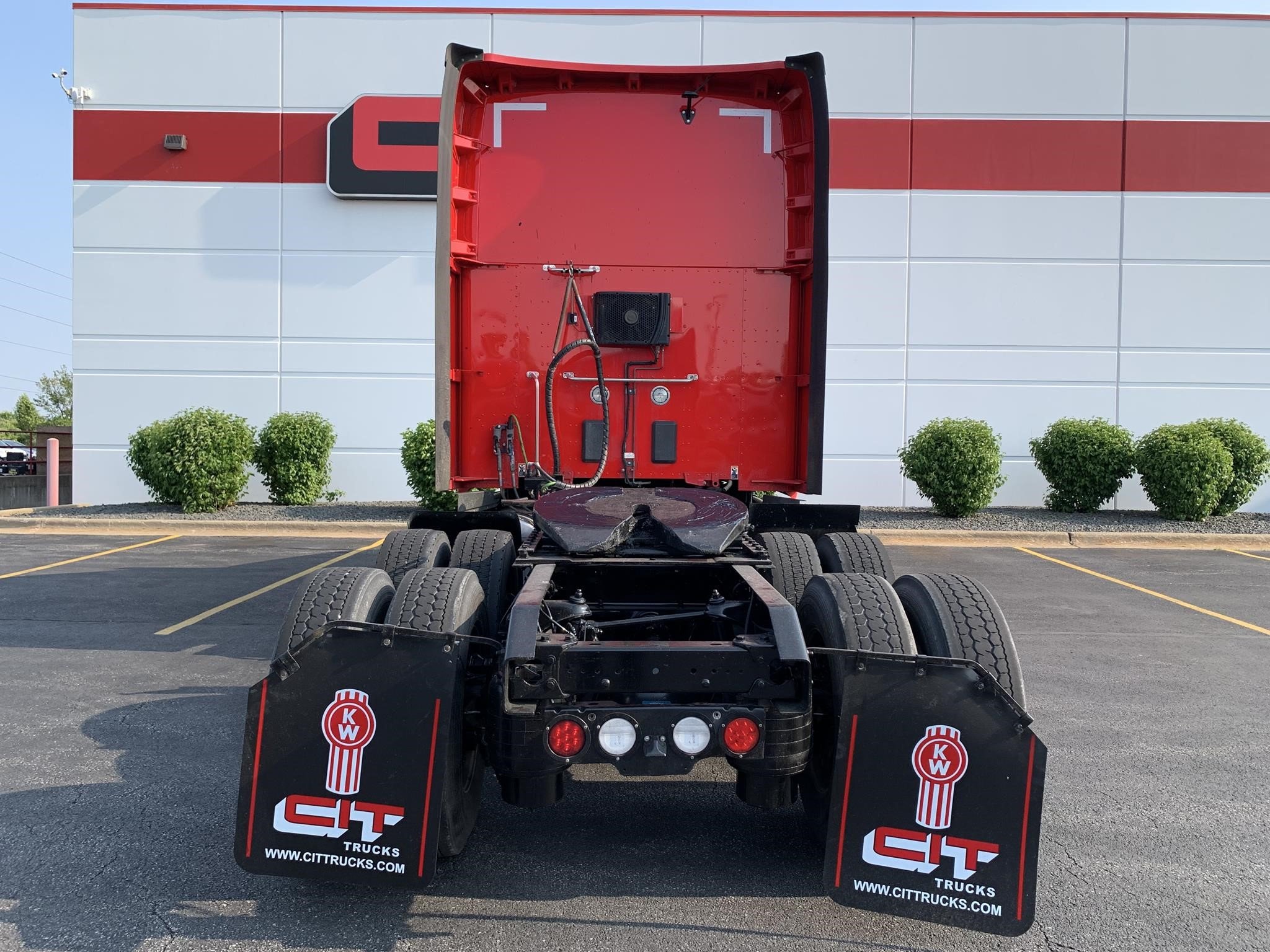 2021 Kenworth T680 - image 6