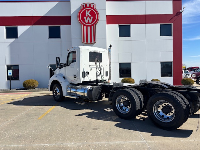 2022 KENWORTH T880 2022 KENWORTH T880 - image 3 of 6