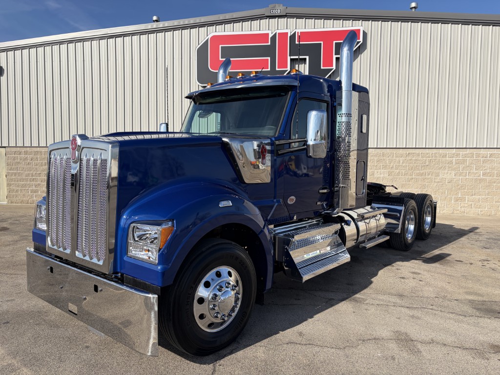 2027 KENWORTH W990 - image 1 of 6