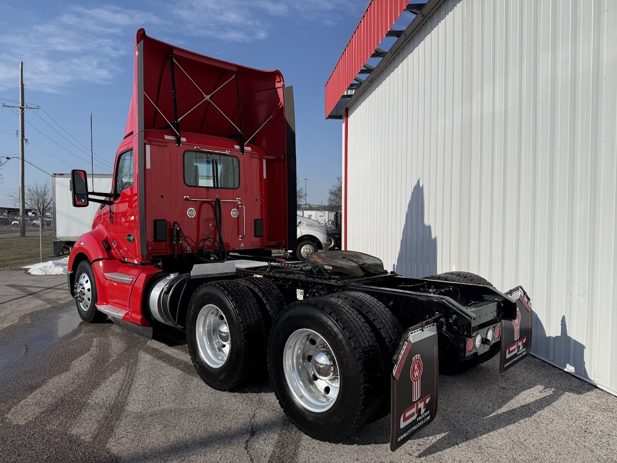 2018 KENWORTH T680 - image 5 of 6