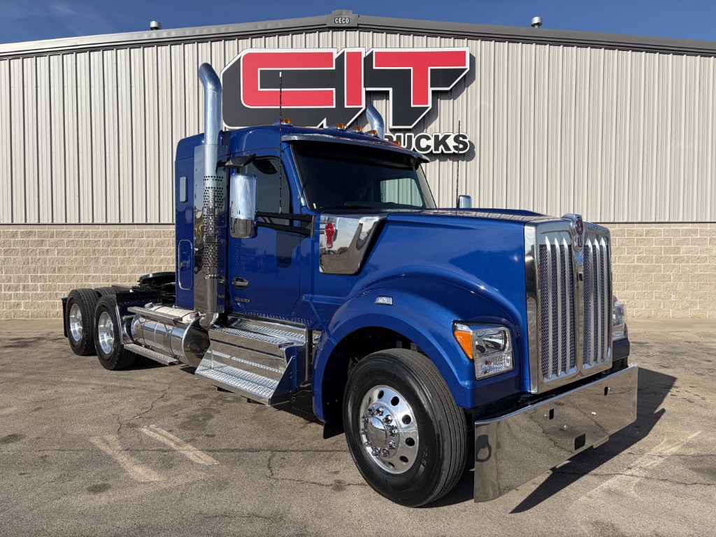 2027 KENWORTH W990 - image 2 of 6