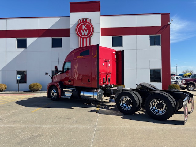 2022 KENWORTH T680 2022 KENWORTH T680 - image 3 of 6