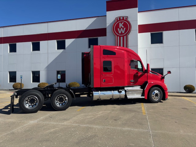 2022 KENWORTH T680 2022 KENWORTH T680 - image 4 of 6