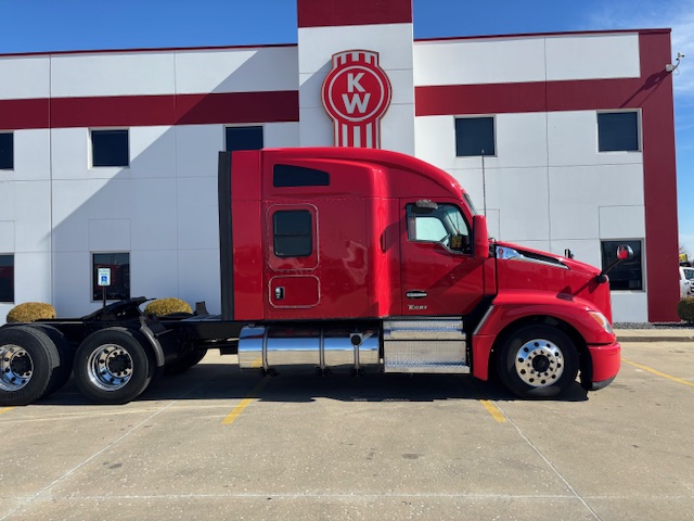 2022 KENWORTH T680 2022 KENWORTH T680 - image 5 of 6