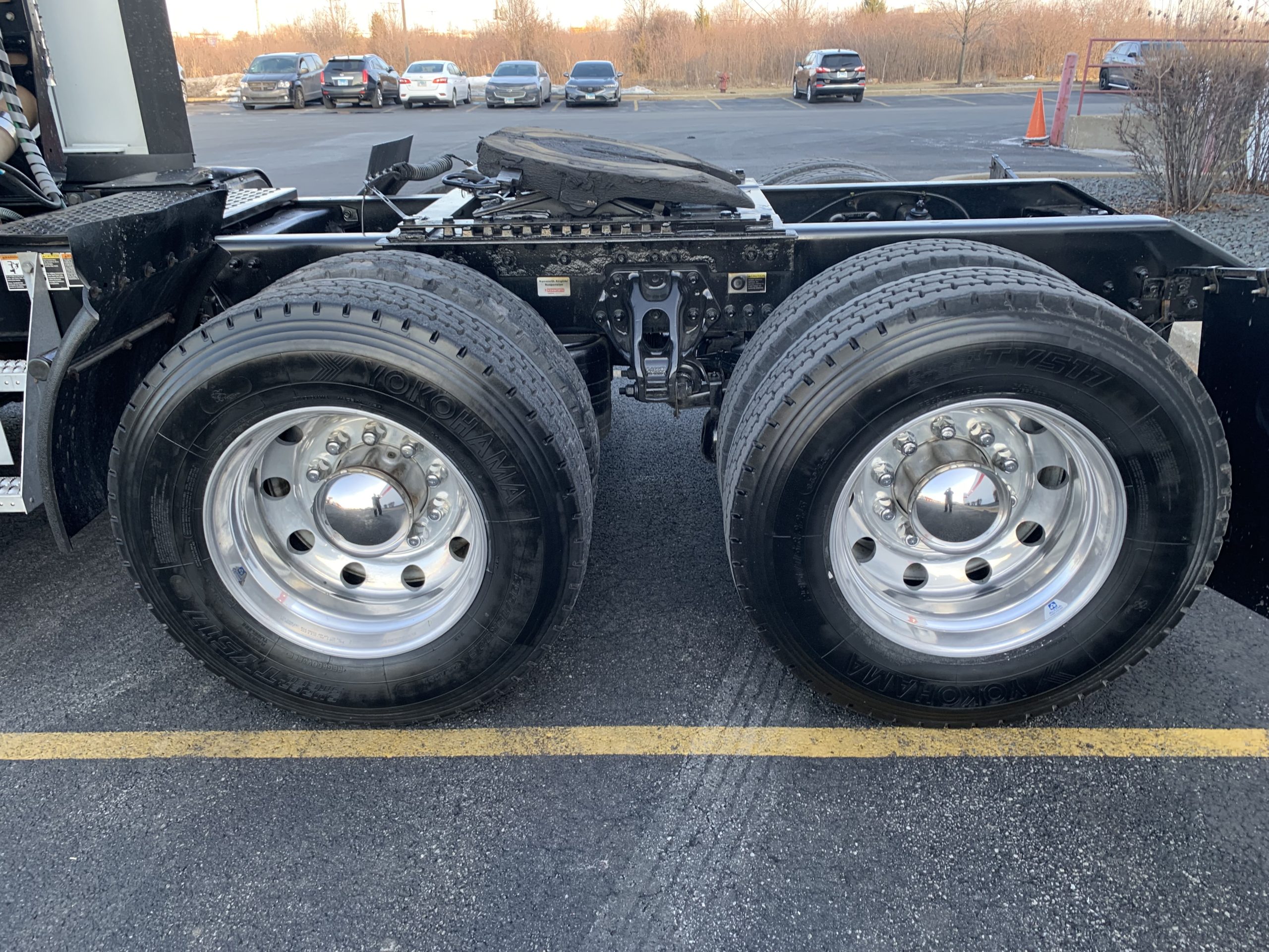 2023 KENWORTH T680 - image 6 of 6