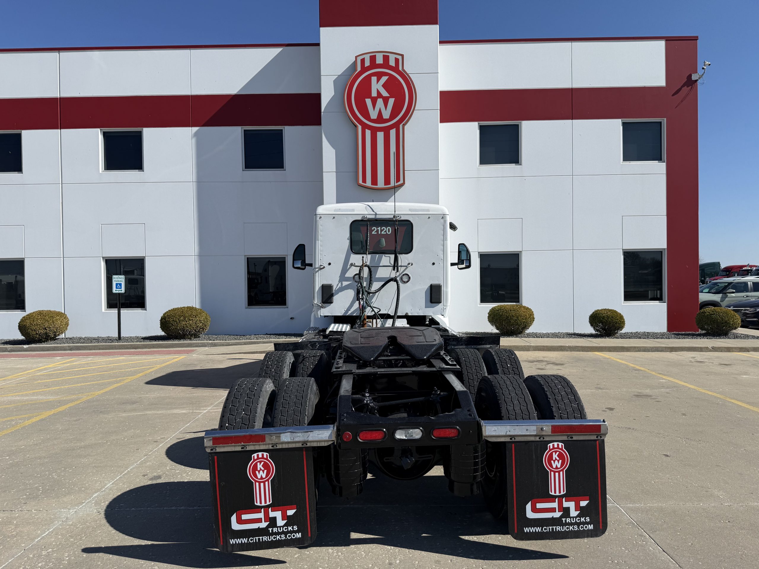 2023 Peterbilt - image 6