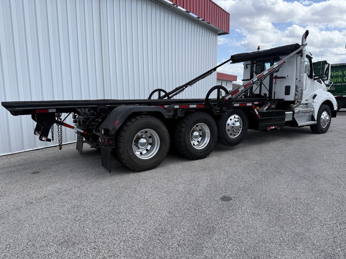 2020 Kenworth T880 - image 4