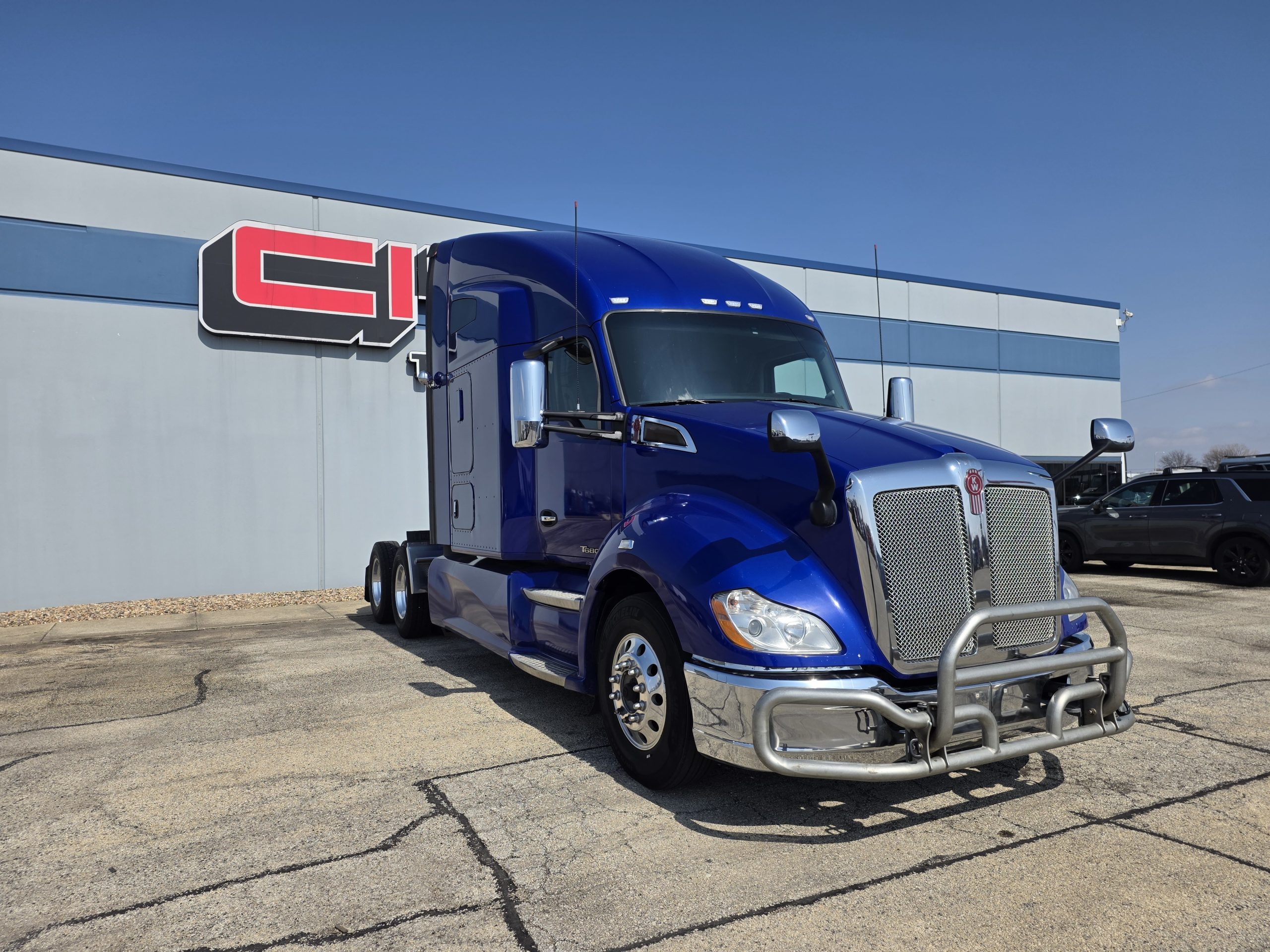 2020 Kenworth T680 - image 3