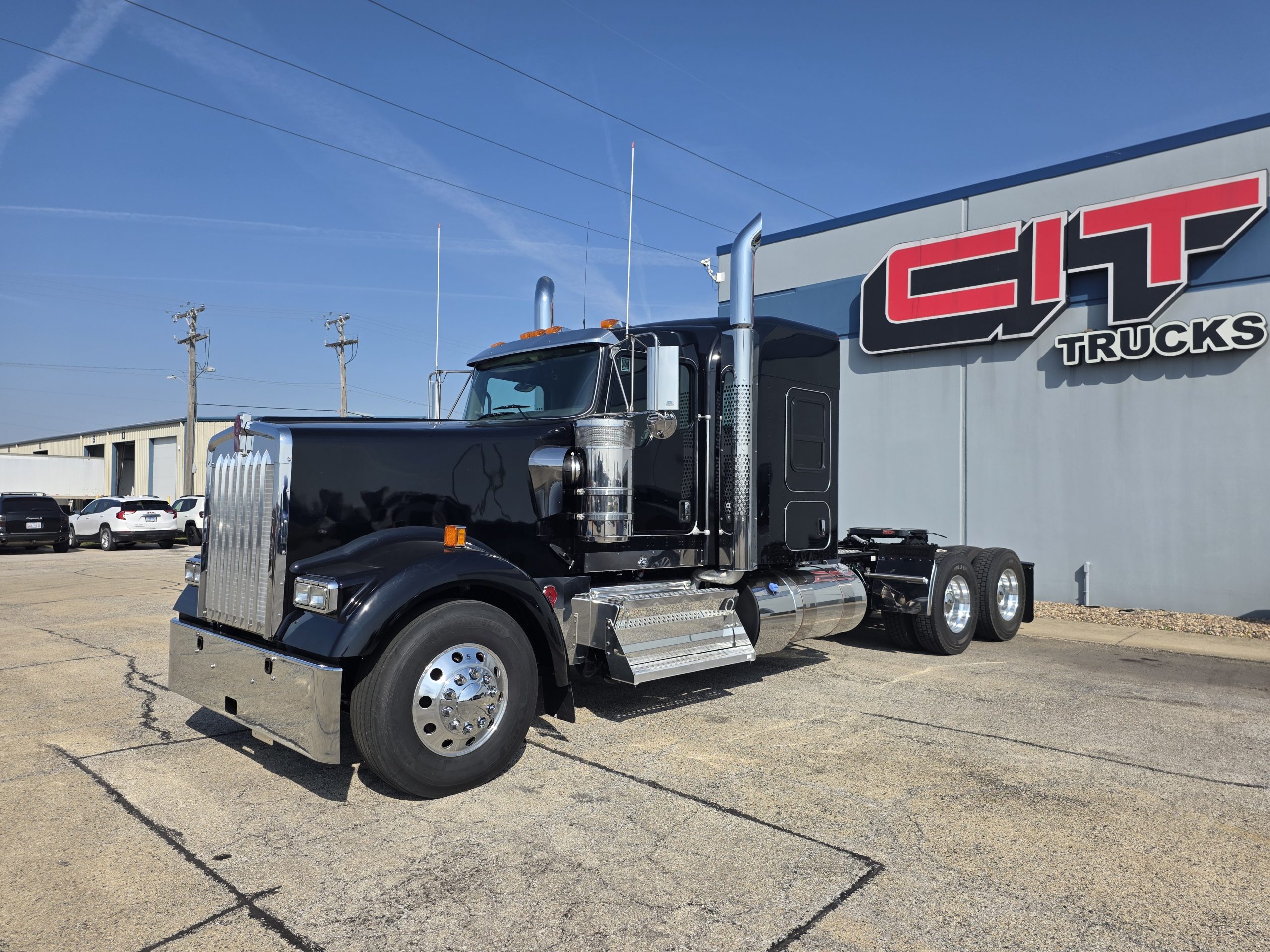 2027 KENWORTH W900L - image 1 of 6