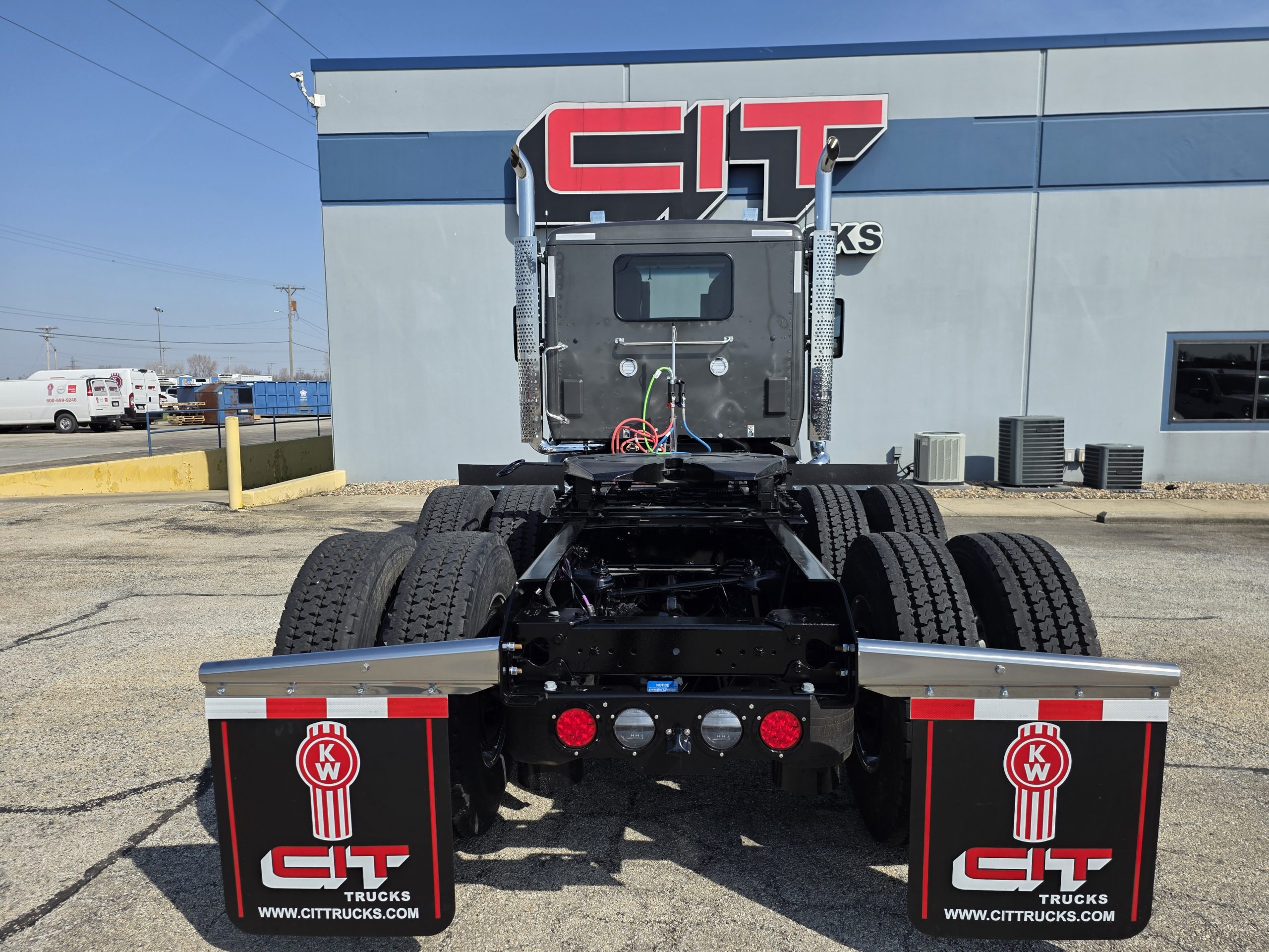 2027 KENWORTH T880 - image 6 of 6